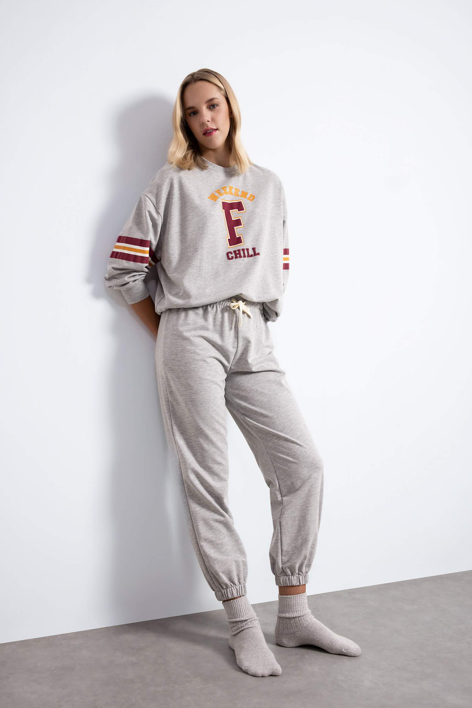 Pijama Takım Bisiklet Yaka Baskılı Uzun Kollu Sweatshirt Uzun Alt-Fall in Love