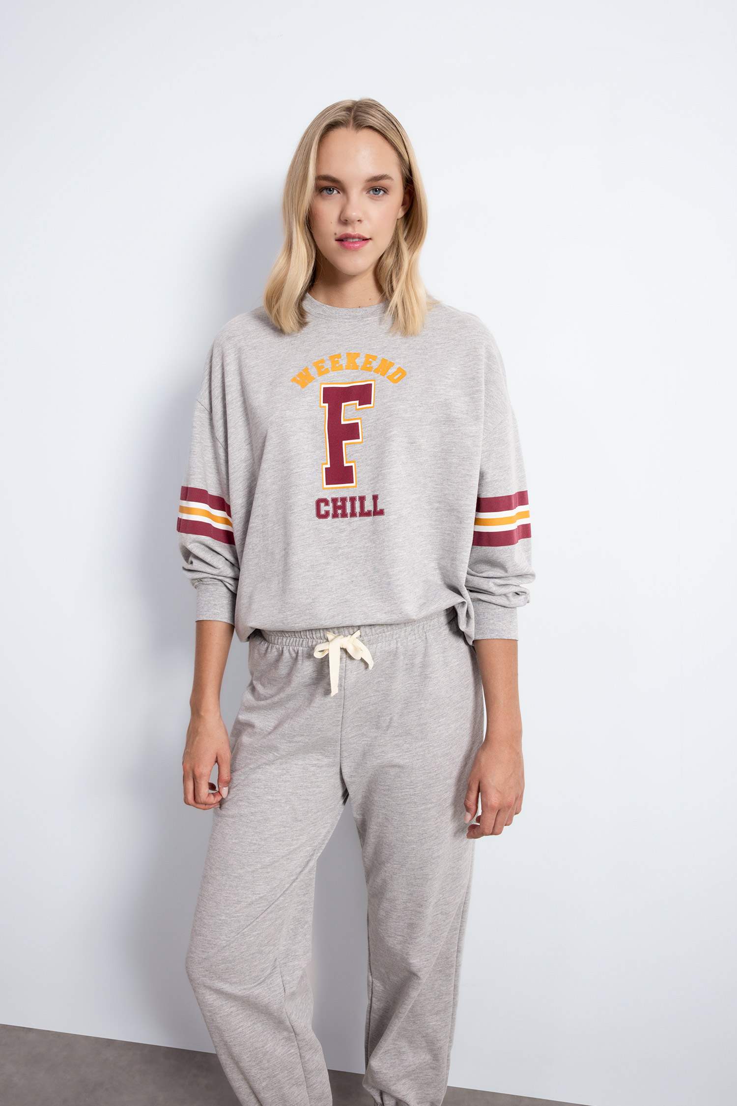 Pijama Takım Bisiklet Yaka Baskılı Uzun Kollu Sweatshirt Uzun Alt-Fall in Love