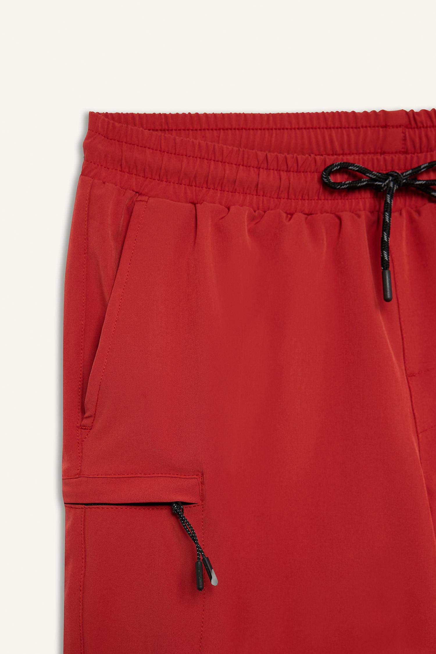 DeFactoFit Baskılı Esnek Dokulu Kısa Boy Sporcu Deniz Şortu