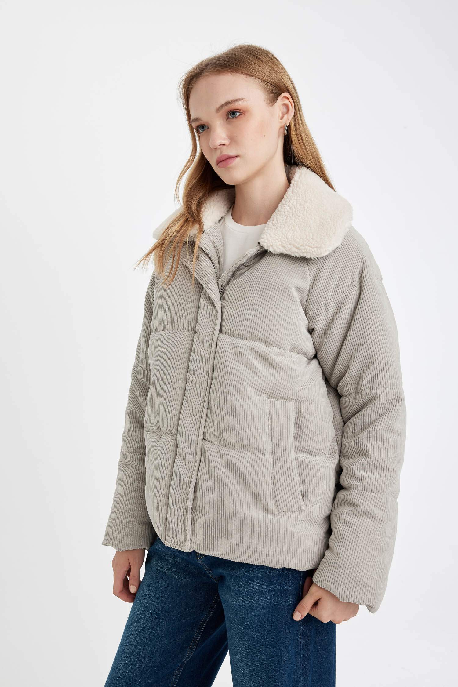 Kadife Mont Suni Kürklü Yaka Fermuar Çıtçıtlı Cepli Regular Kalıp