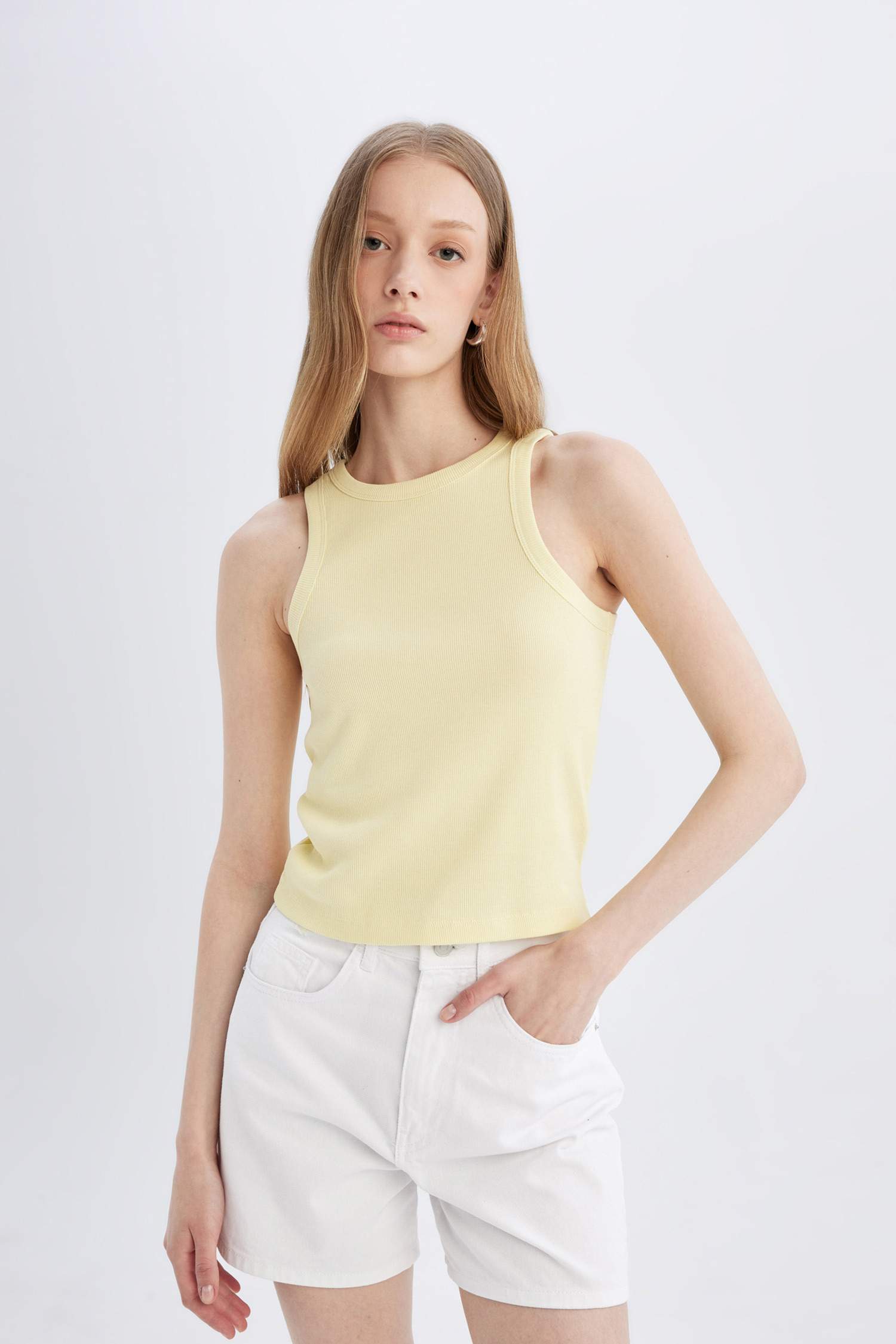 Slim Fit Camisole Halter Collar Tank Top