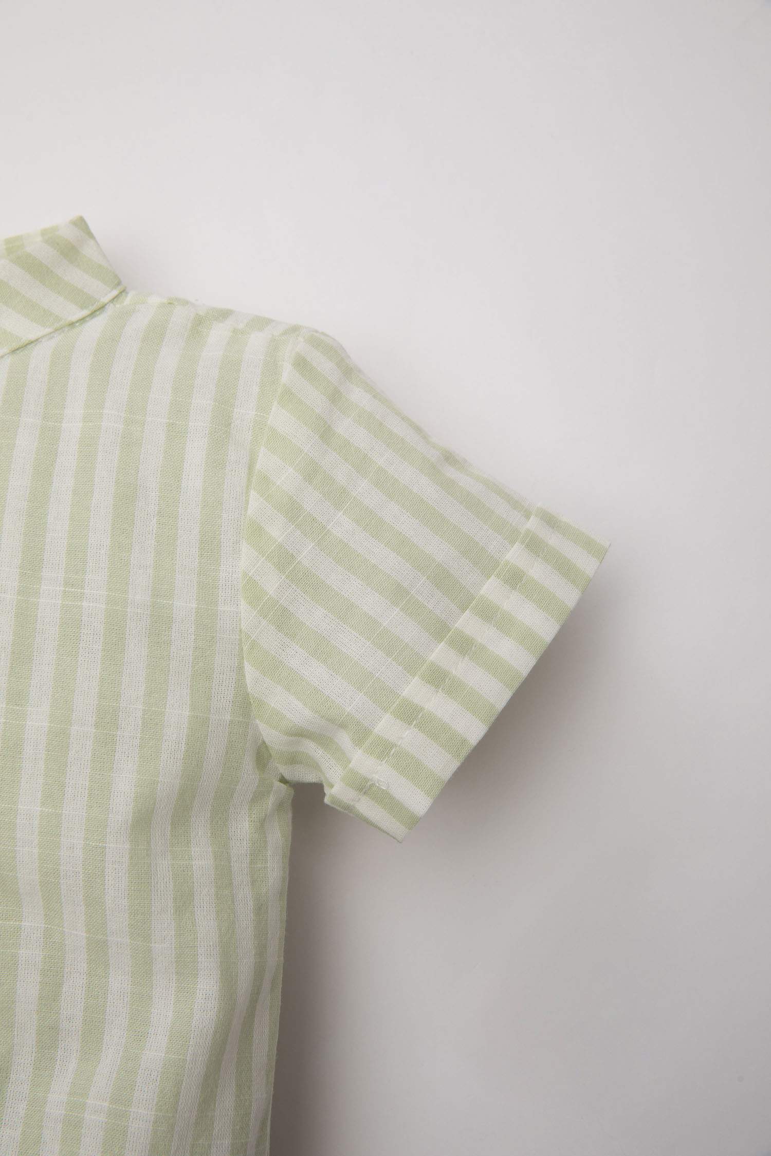 Erkek Bebek Yenidoğan 2'li Takım Düğmeli Yaka Çizgili Kısa Kollu Çıtçıtlı Body Çorap