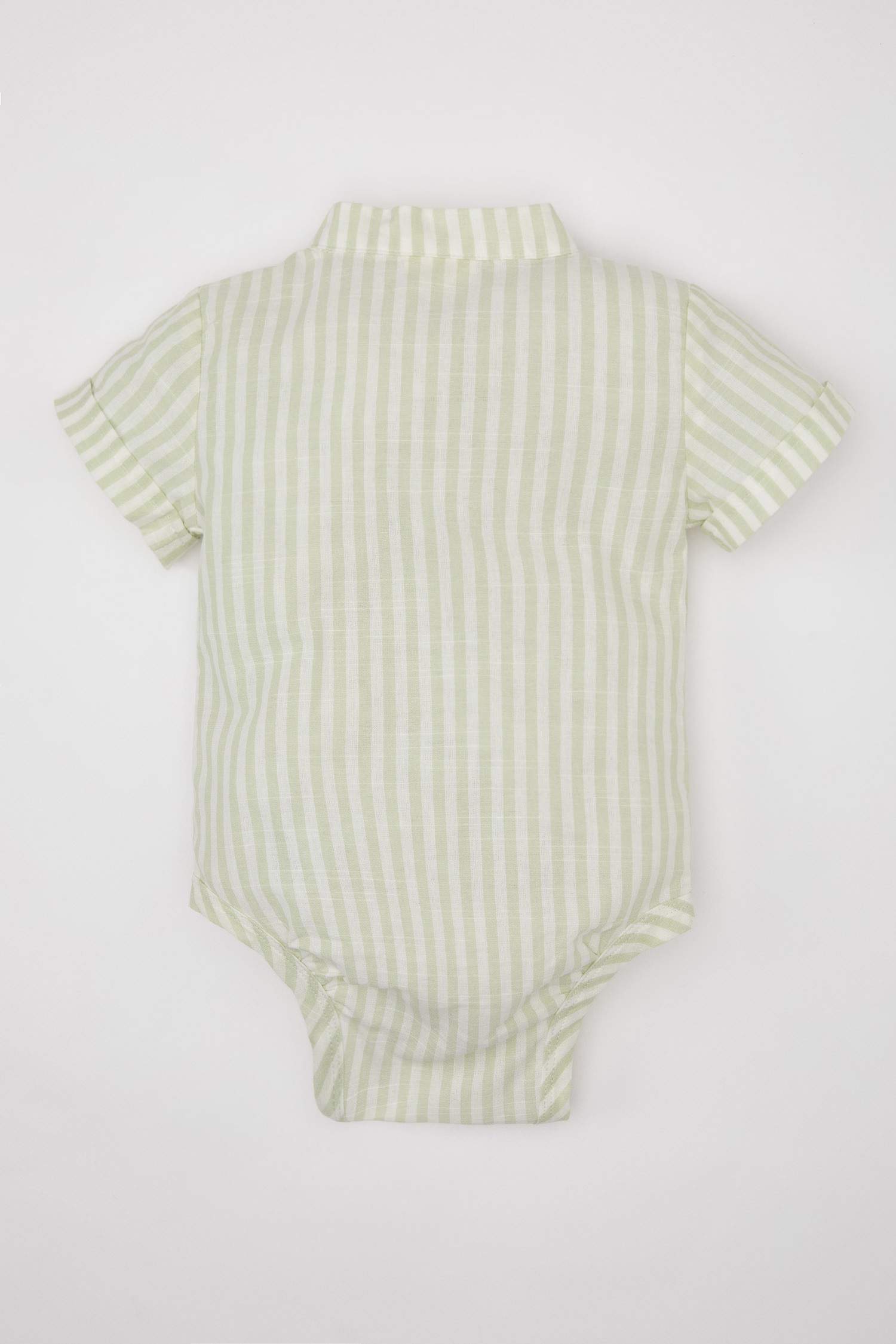 Erkek Bebek Yenidoğan 2'li Takım Düğmeli Yaka Çizgili Kısa Kollu Çıtçıtlı Body Çorap