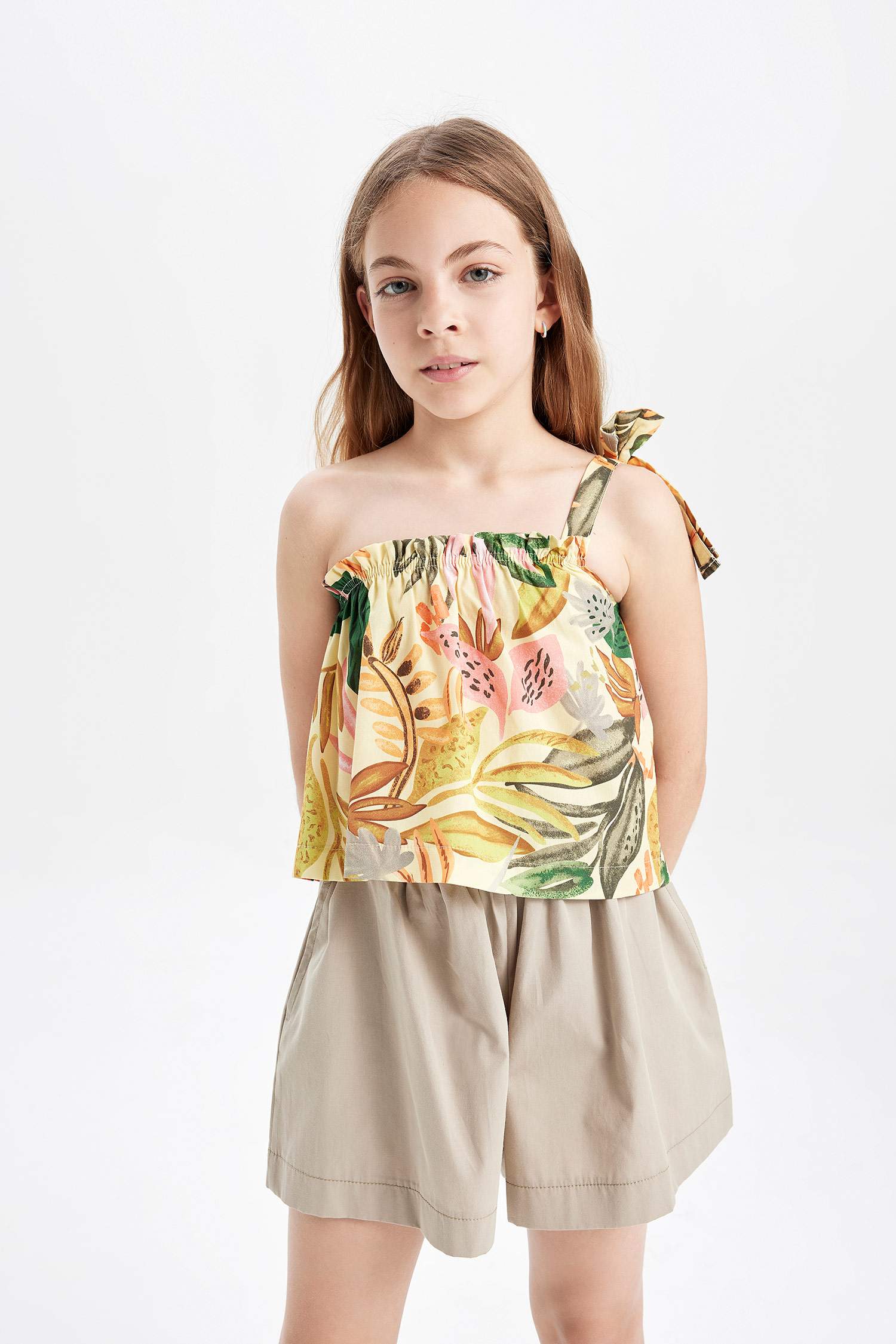 Kız Çocuk Desenli Tek Omuzlu Bluz