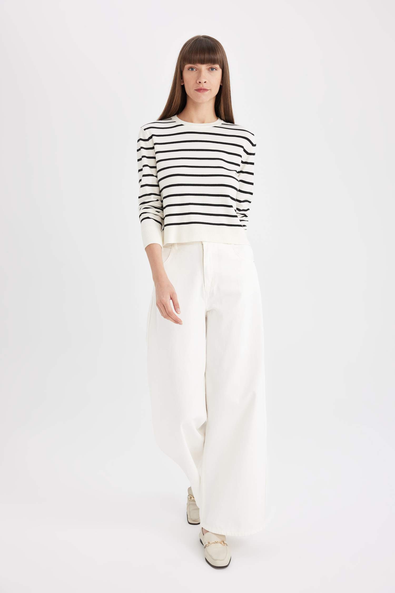 Regular Fit Yumuşak Dokulu Bisiklet Yaka Çizgili Triko Kazak