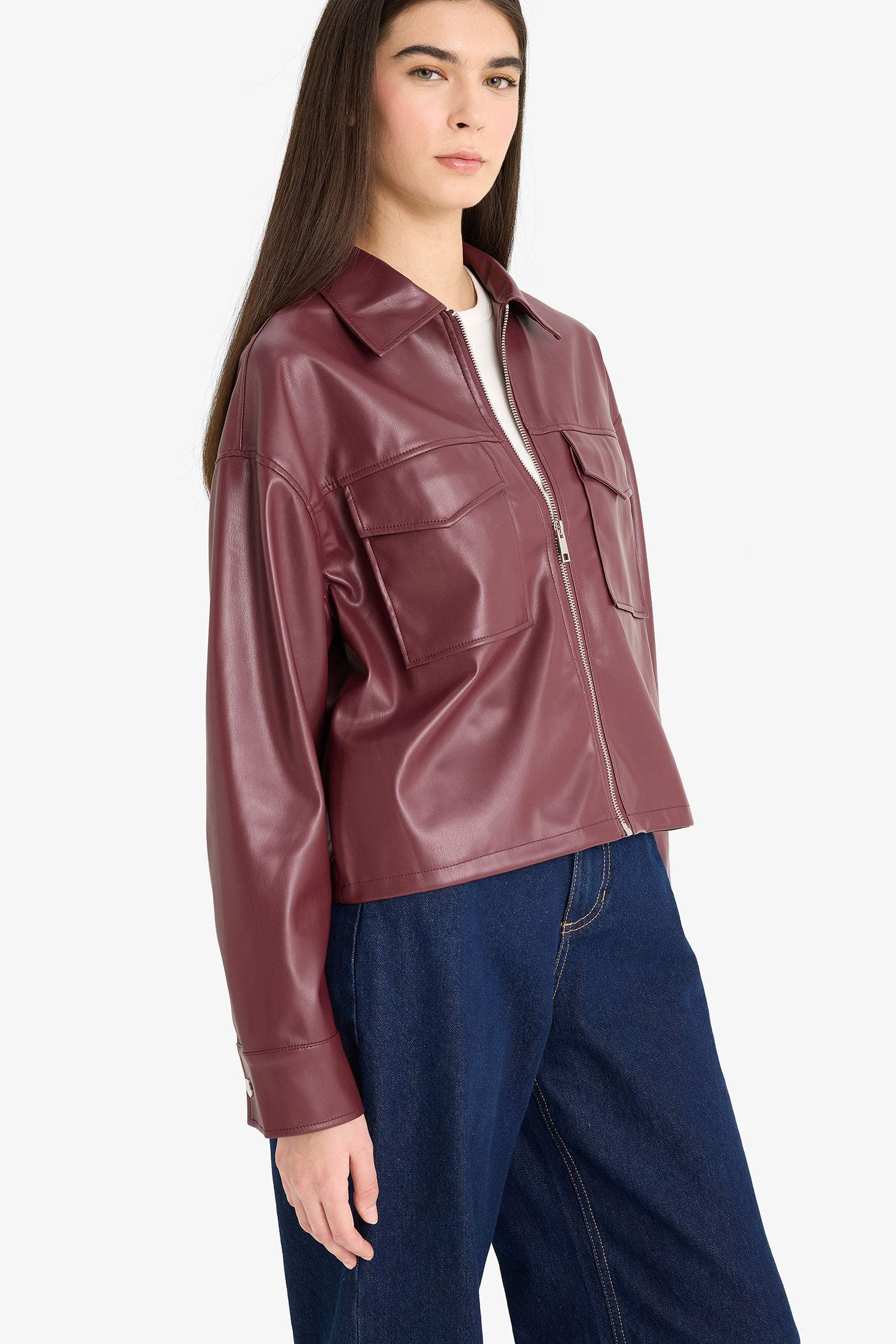 قميص ردن طويل جلد صناعي قصة عادية