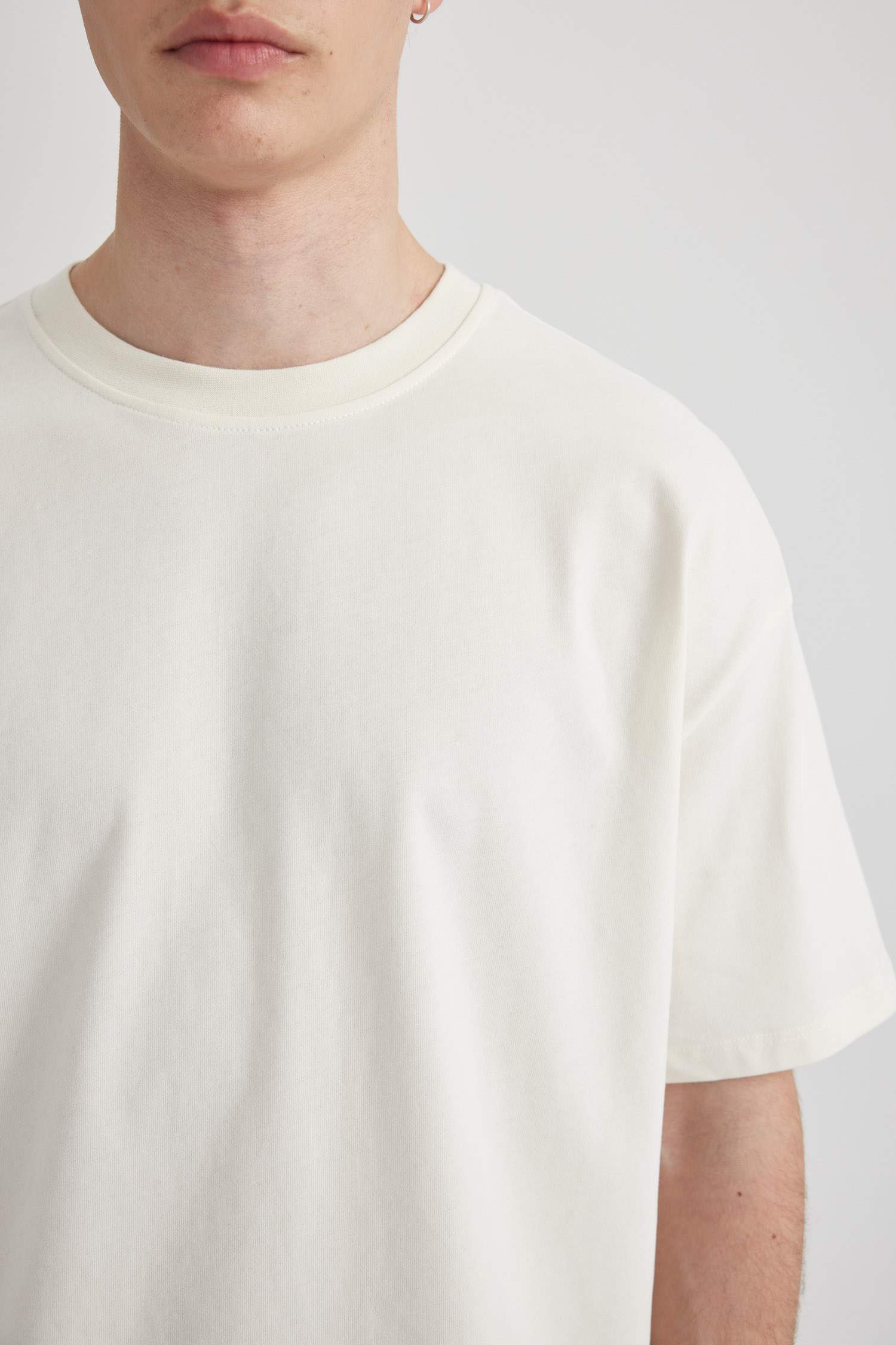 Boxy Fit Crew Neck Short Sleeve T-Shirt