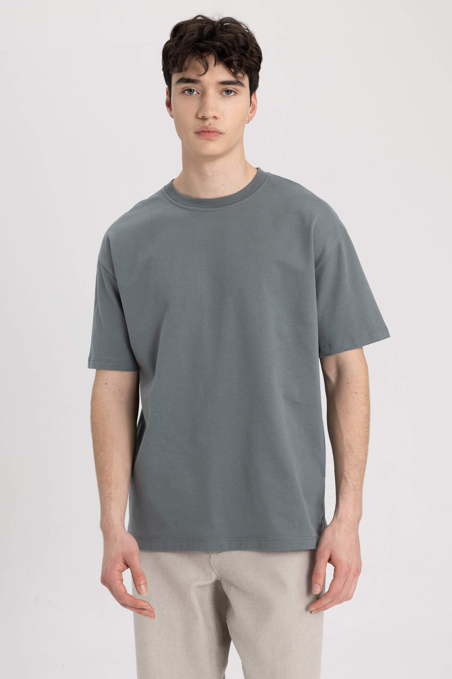 Boxy Fit Crew Neck Short Sleeve T-Shirt