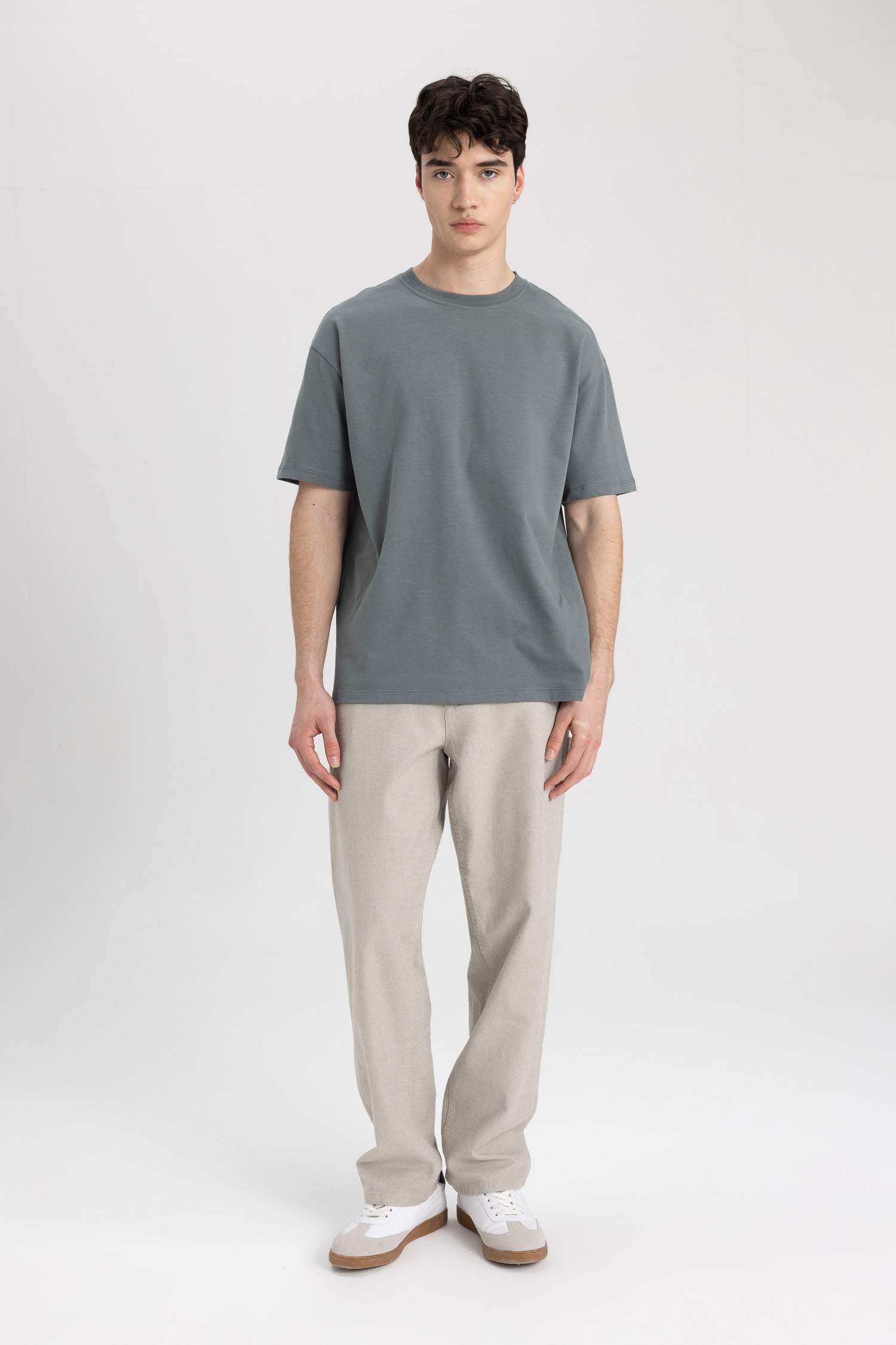 Boxy Fit Crew Neck Short Sleeve T-Shirt