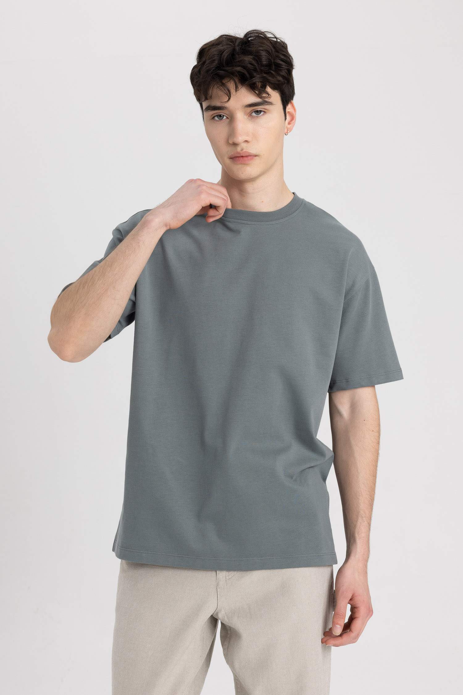 Boxy Fit Crew Neck Short Sleeve T-Shirt