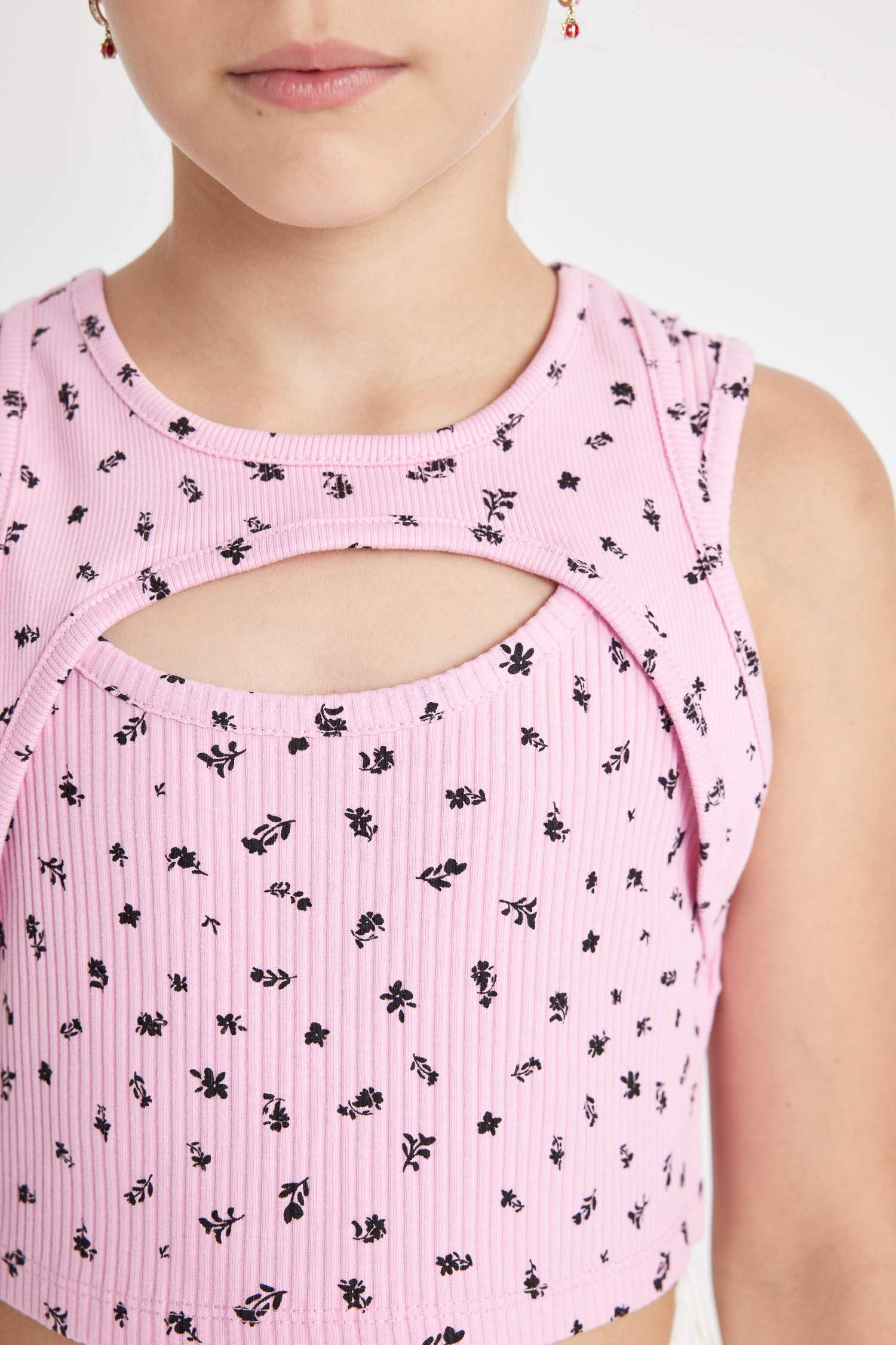Girl Patterned Crop Top