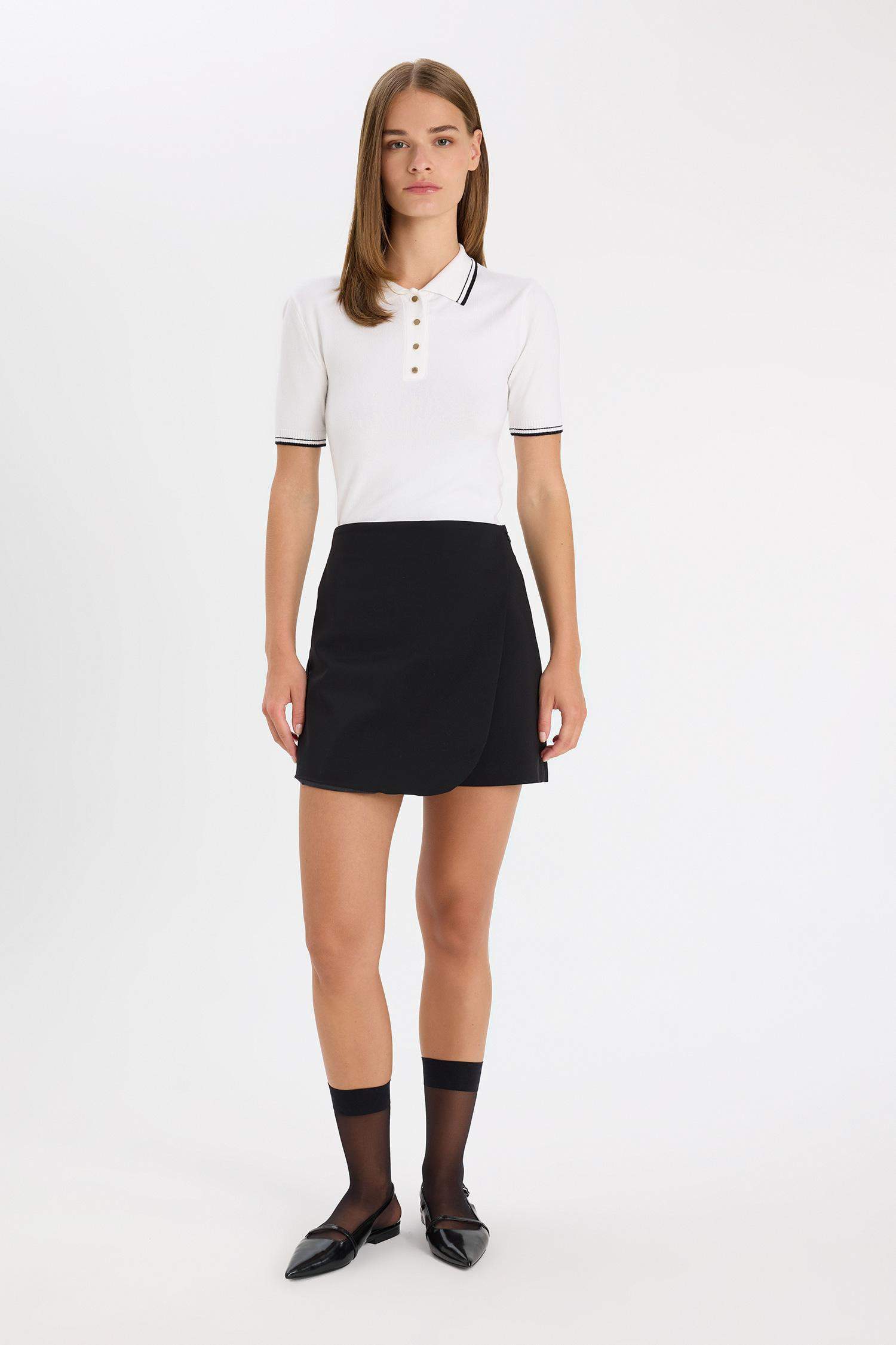 Yüksek Bel Kısa Şort Etek