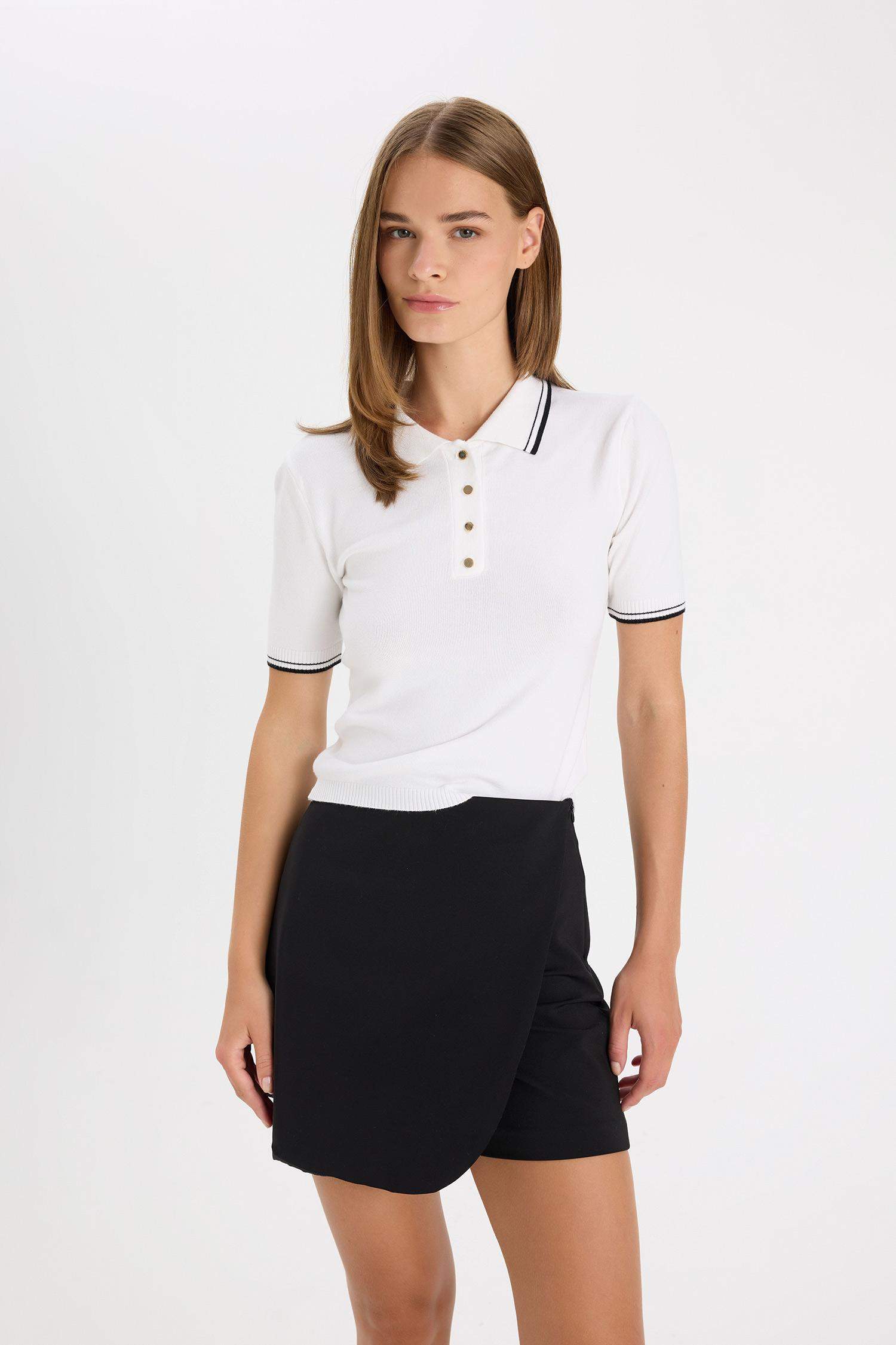 Yüksek Bel Kısa Şort Etek