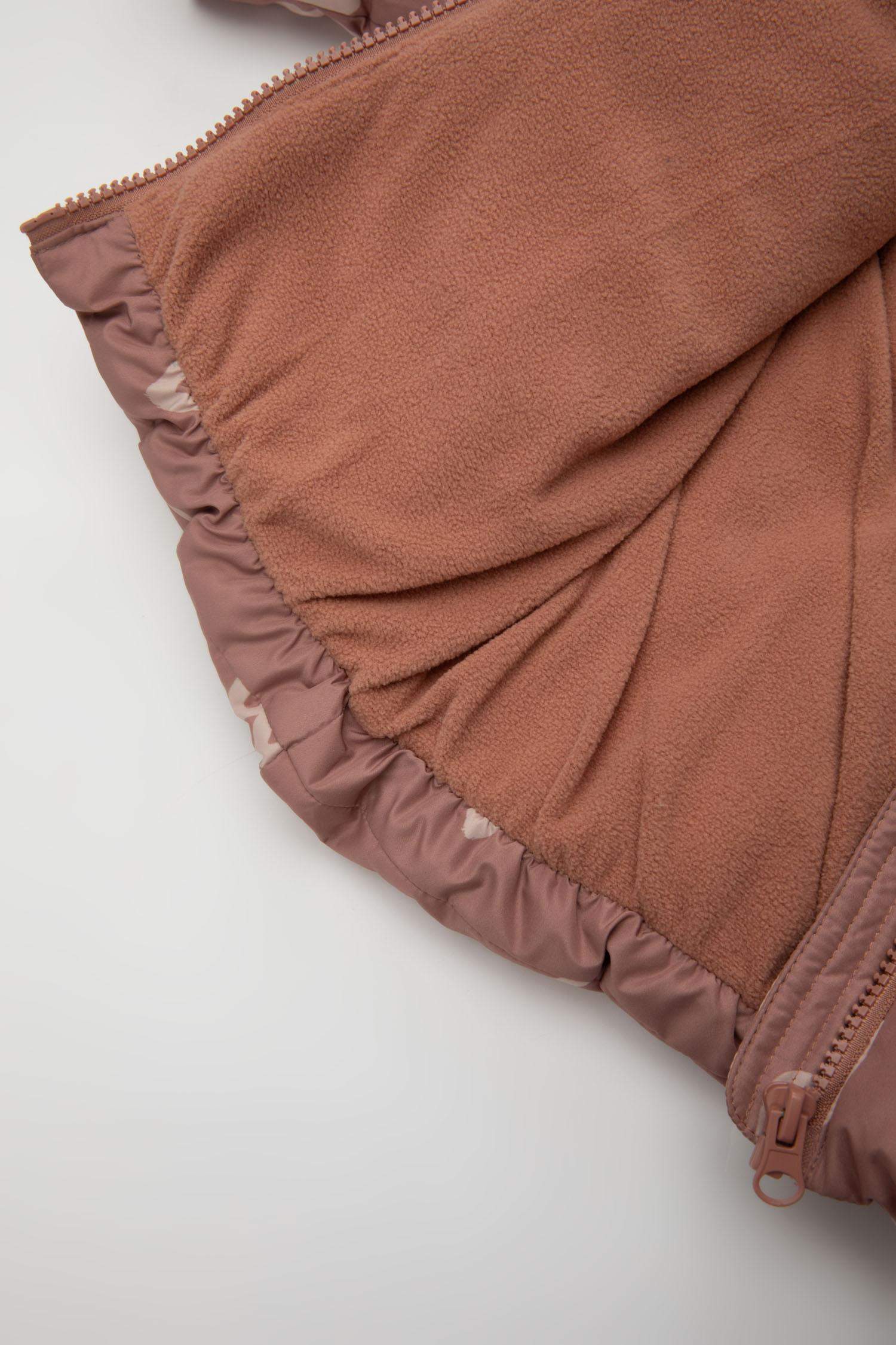 Kız Bebek Kapüşonlu Kalp Desenli Su Geçirmez Cep İçi Polarlı Şişme Mont