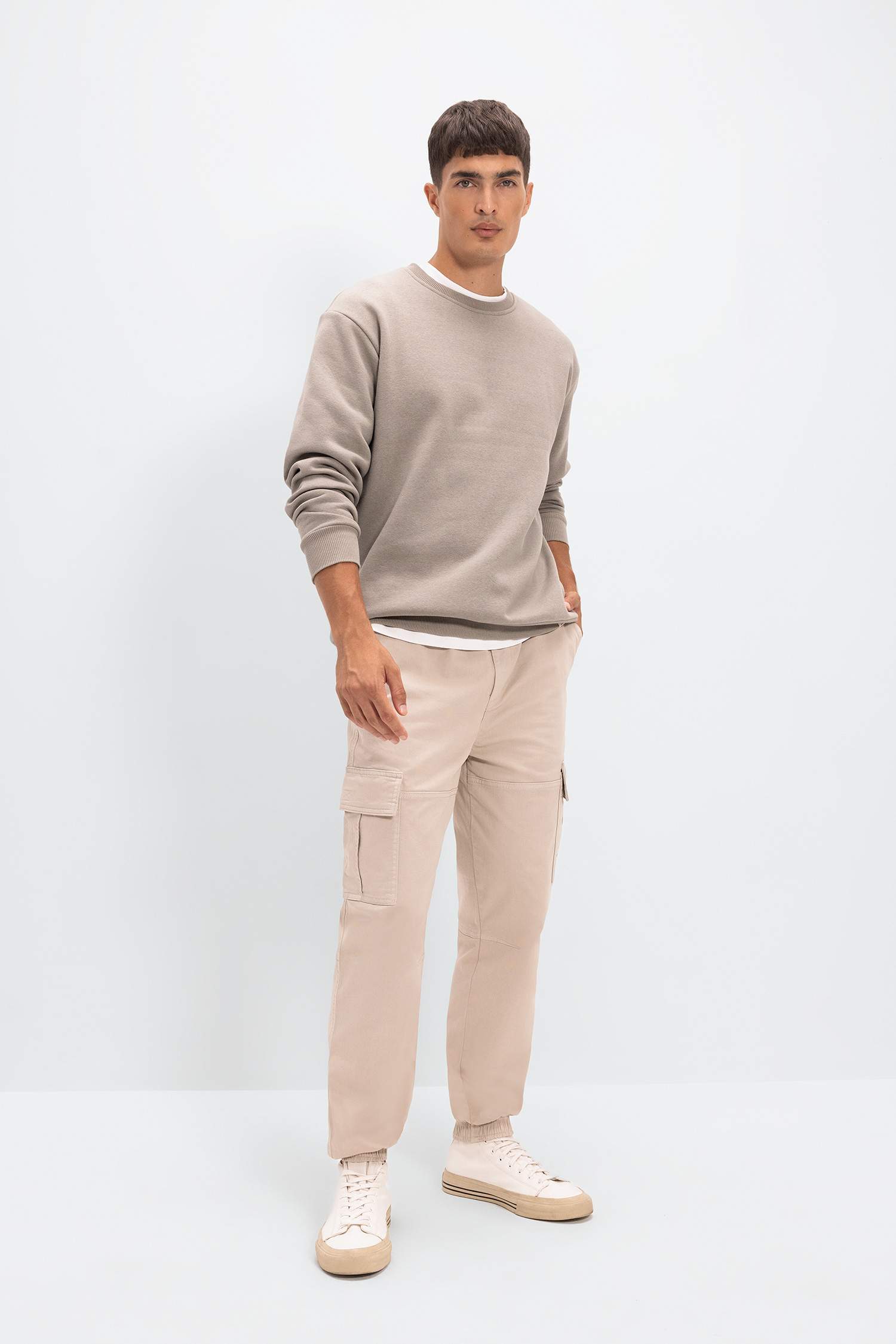 بنطلون كارجو جبردين قصة عادية بجيب