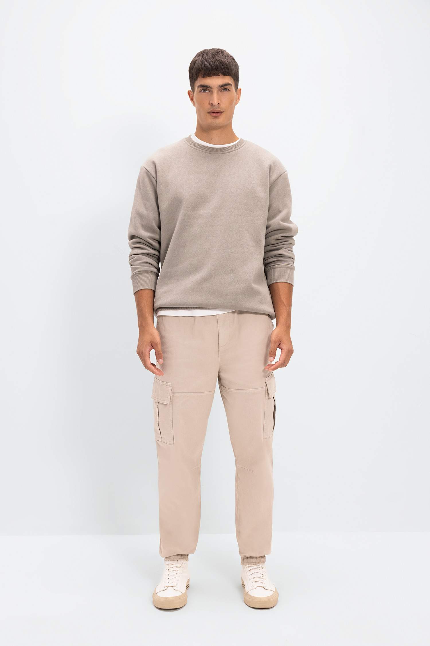 بنطلون كارجو جبردين قصة عادية بجيب