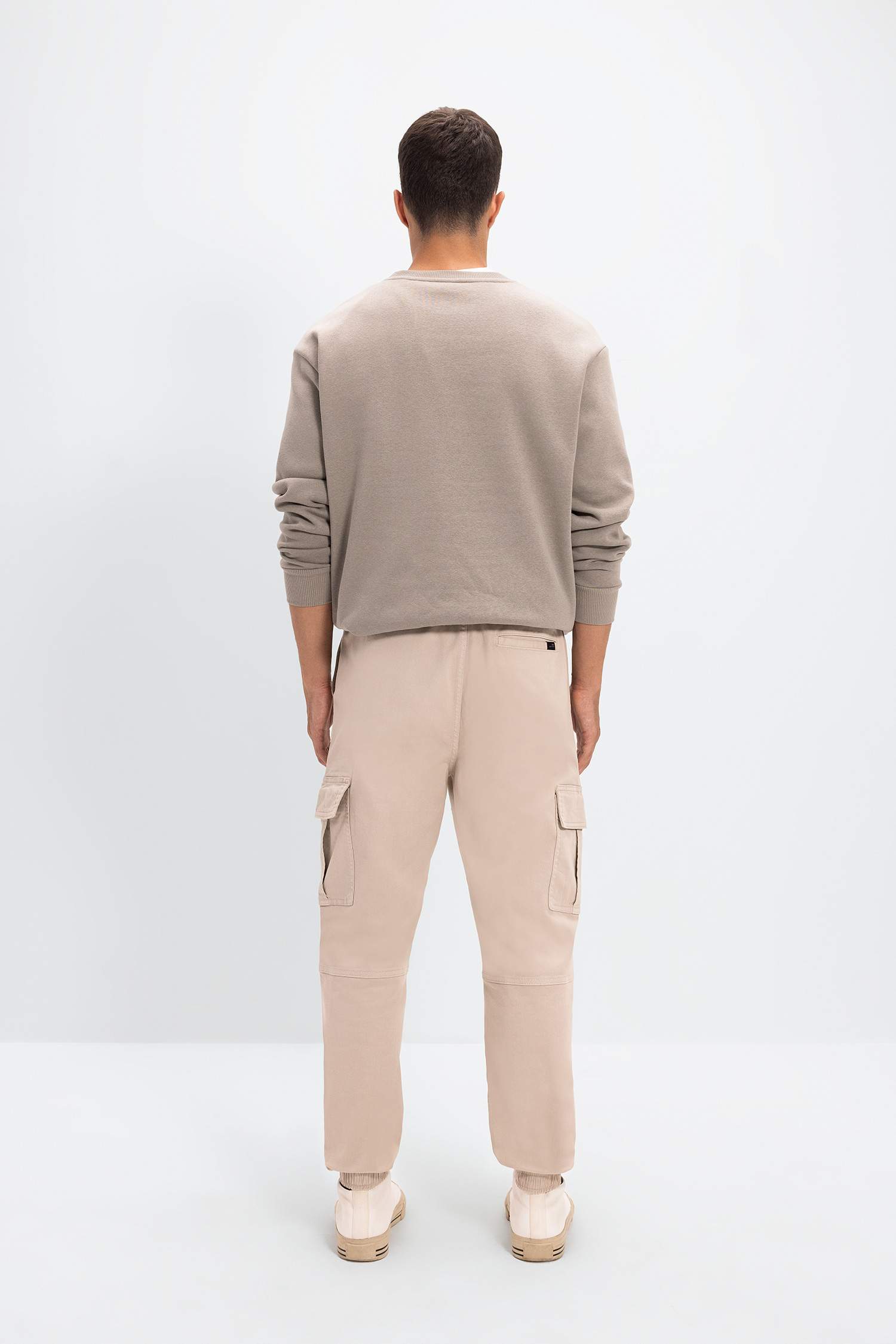 بنطلون كارجو جبردين قصة عادية بجيب