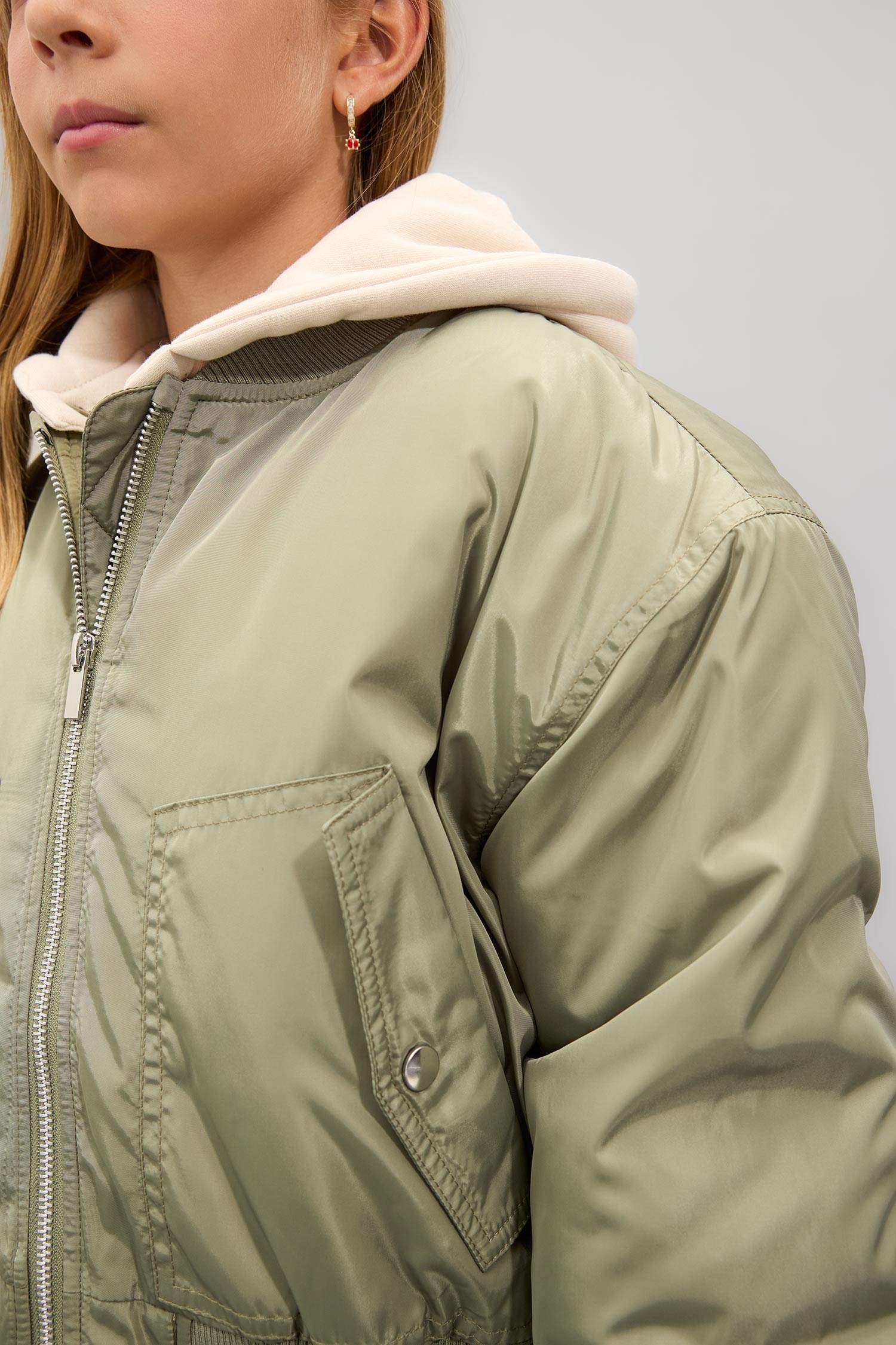 Kız Çocuk Çıkarılabilir Kapüşonlu Ribana Kollu Çıtçıtlı Cepli Bomber Mont