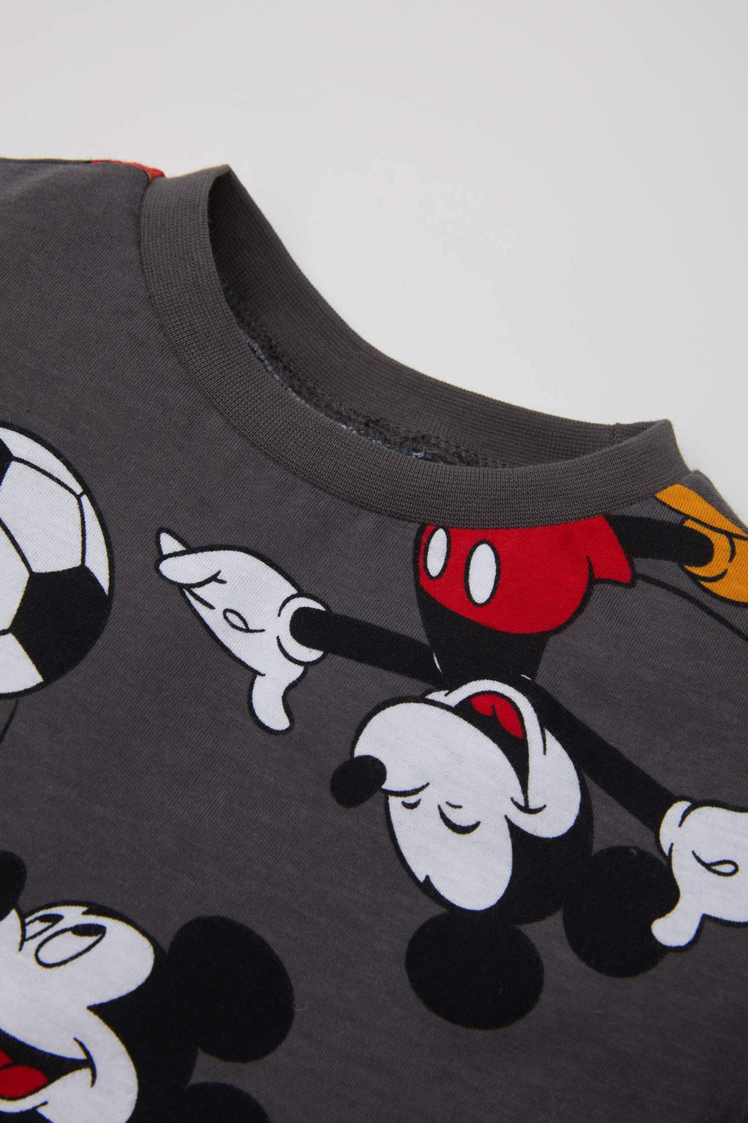 T-Shirt à Manches Courtes à motif Disney Mickey & Minnie pour Bébé Garçon