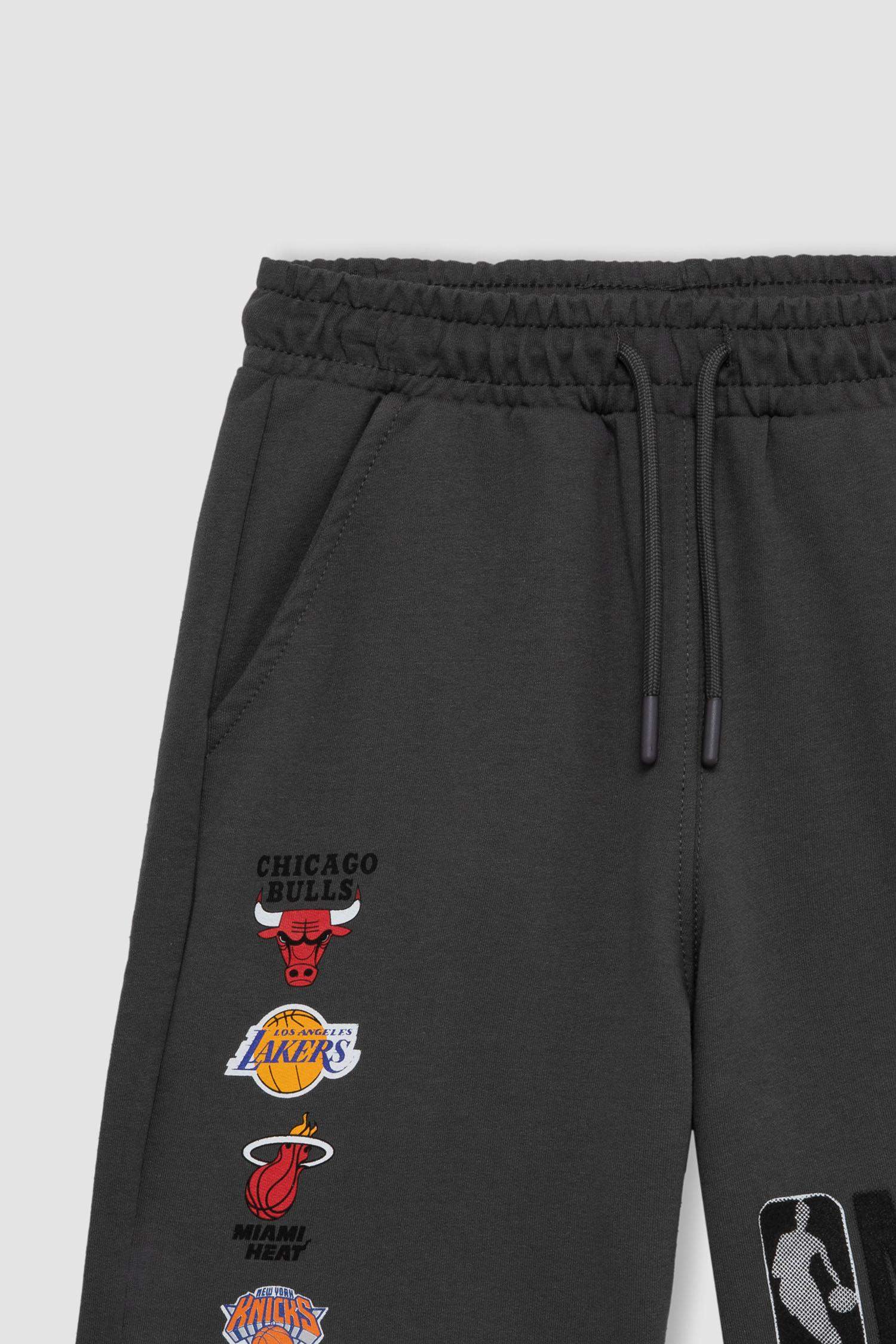 Boy NBA Wordmark Shorts