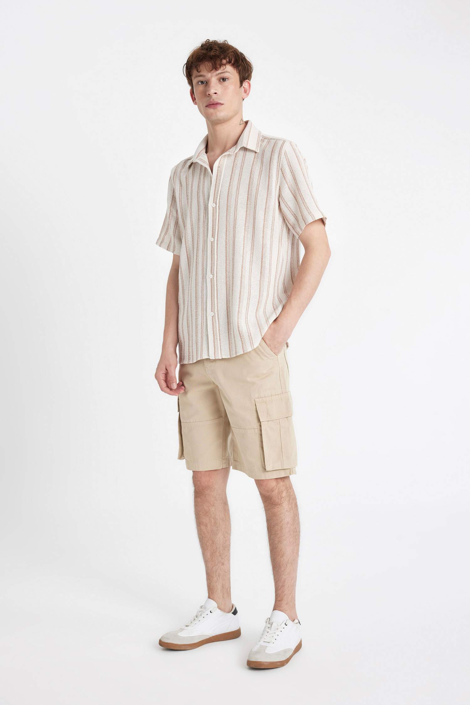 Cargo Fit Gabardine Regular Hem Bermuda