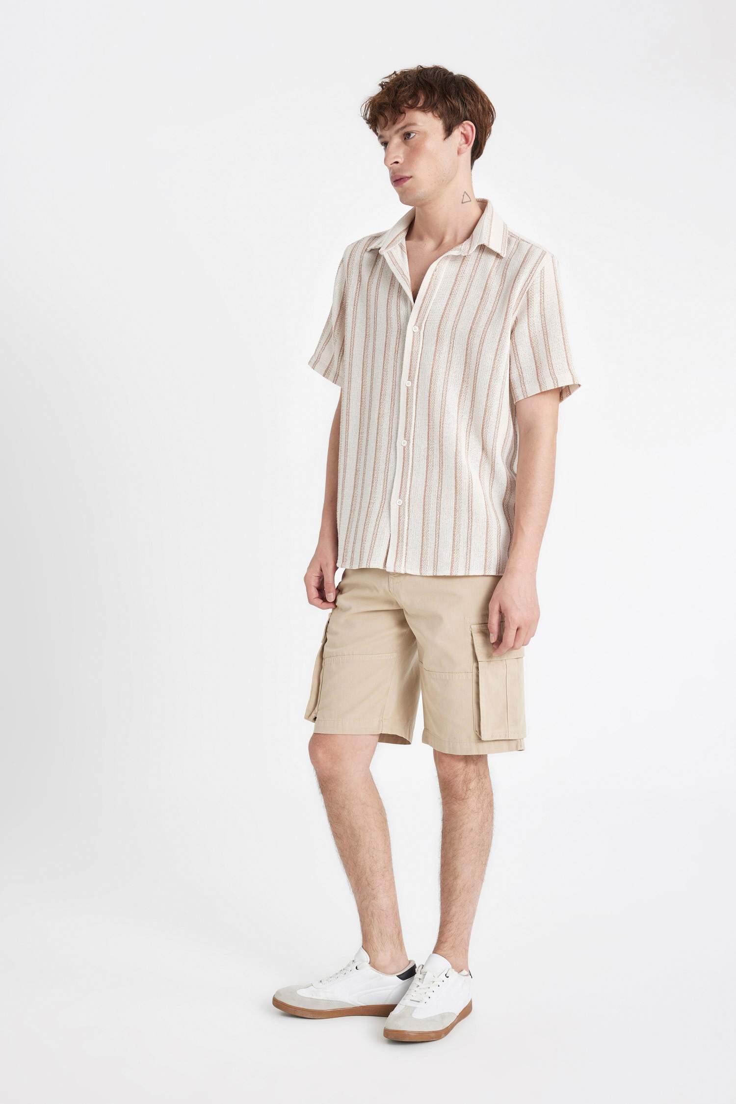 Cargo Fit Gabardine Regular Hem Bermuda