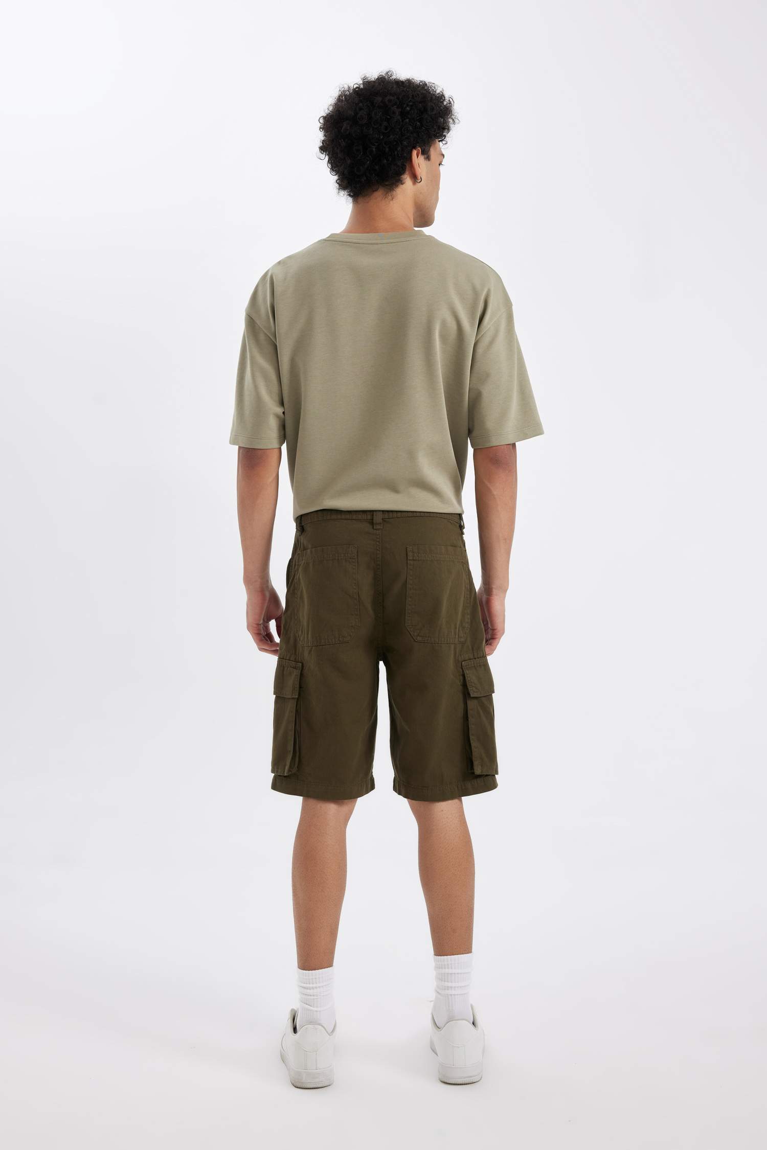 %100 Pamuk Relax Fit Düz Paça Gabardin Kargo Bermuda Şort