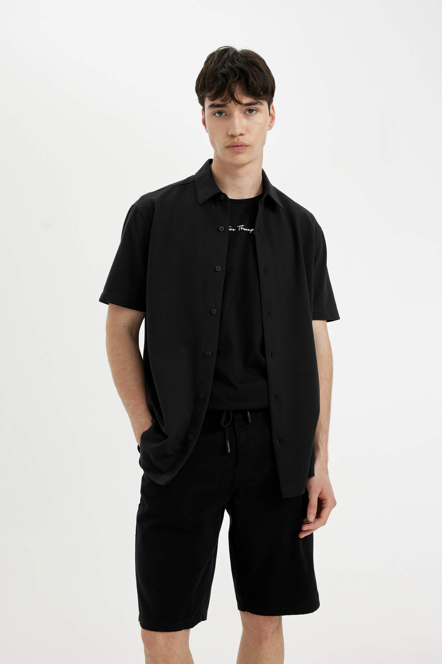 برمودا قطن جبردين قصة عادية ورجل عادية