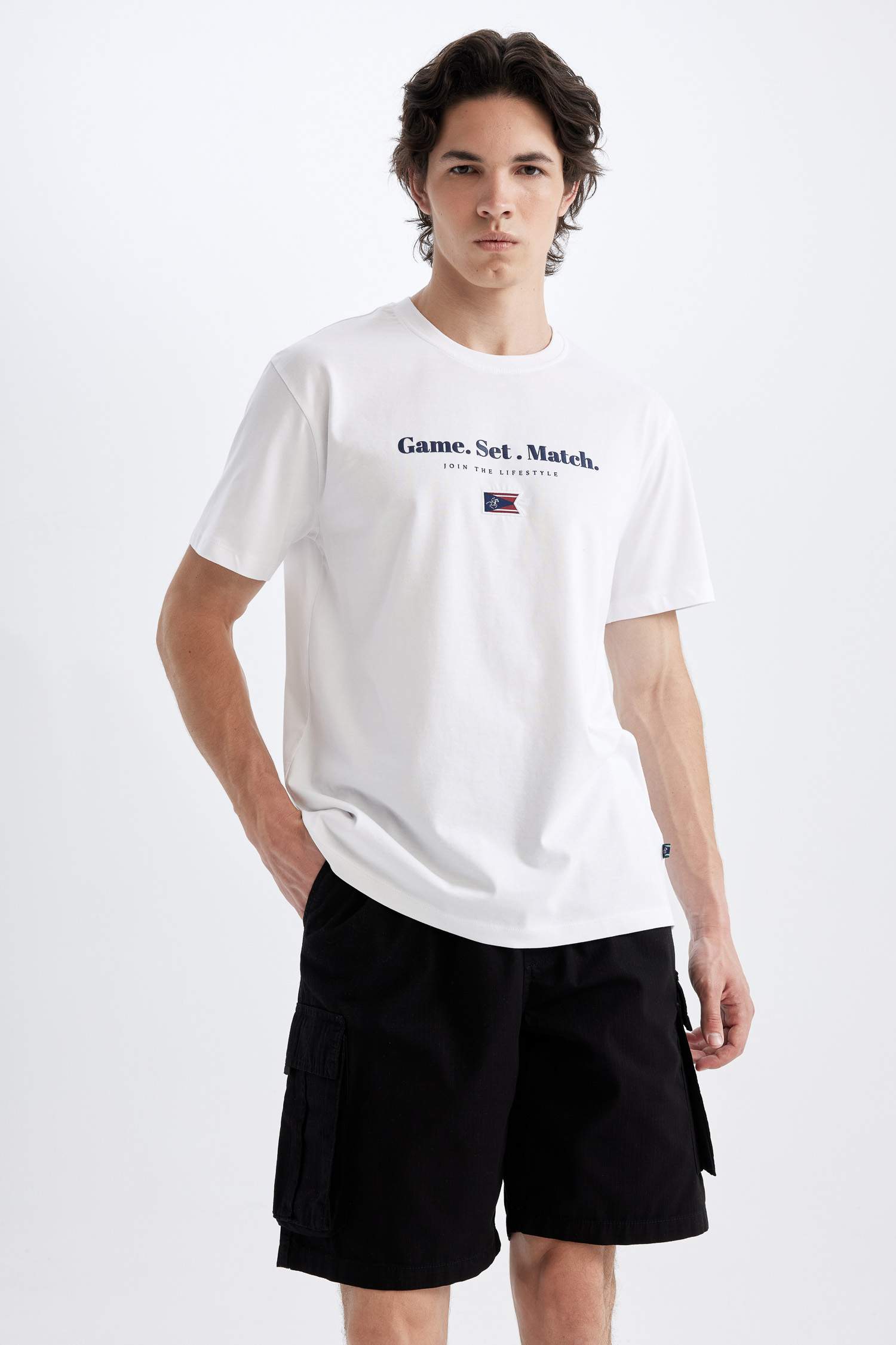 Cargo Fit Gabardine Regular Hem Bermuda