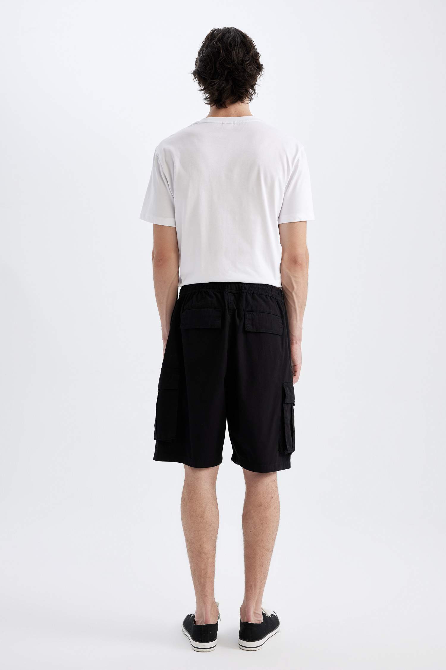 Cargo Fit Gabardine Regular Hem Bermuda