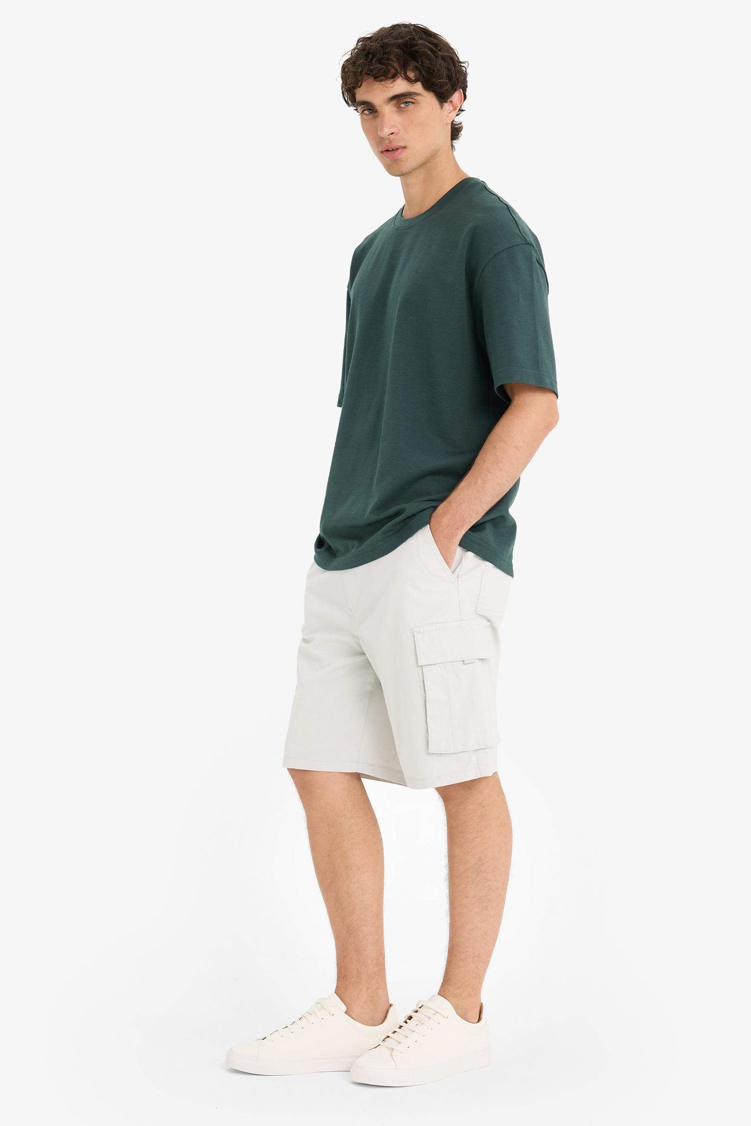 شورت برمودا كارجو فيت بجيب