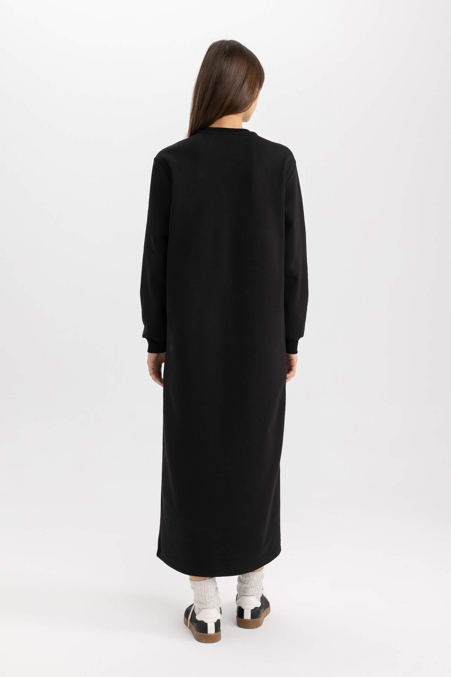 فستان طويل بريميوم كم طويل قصة عادية