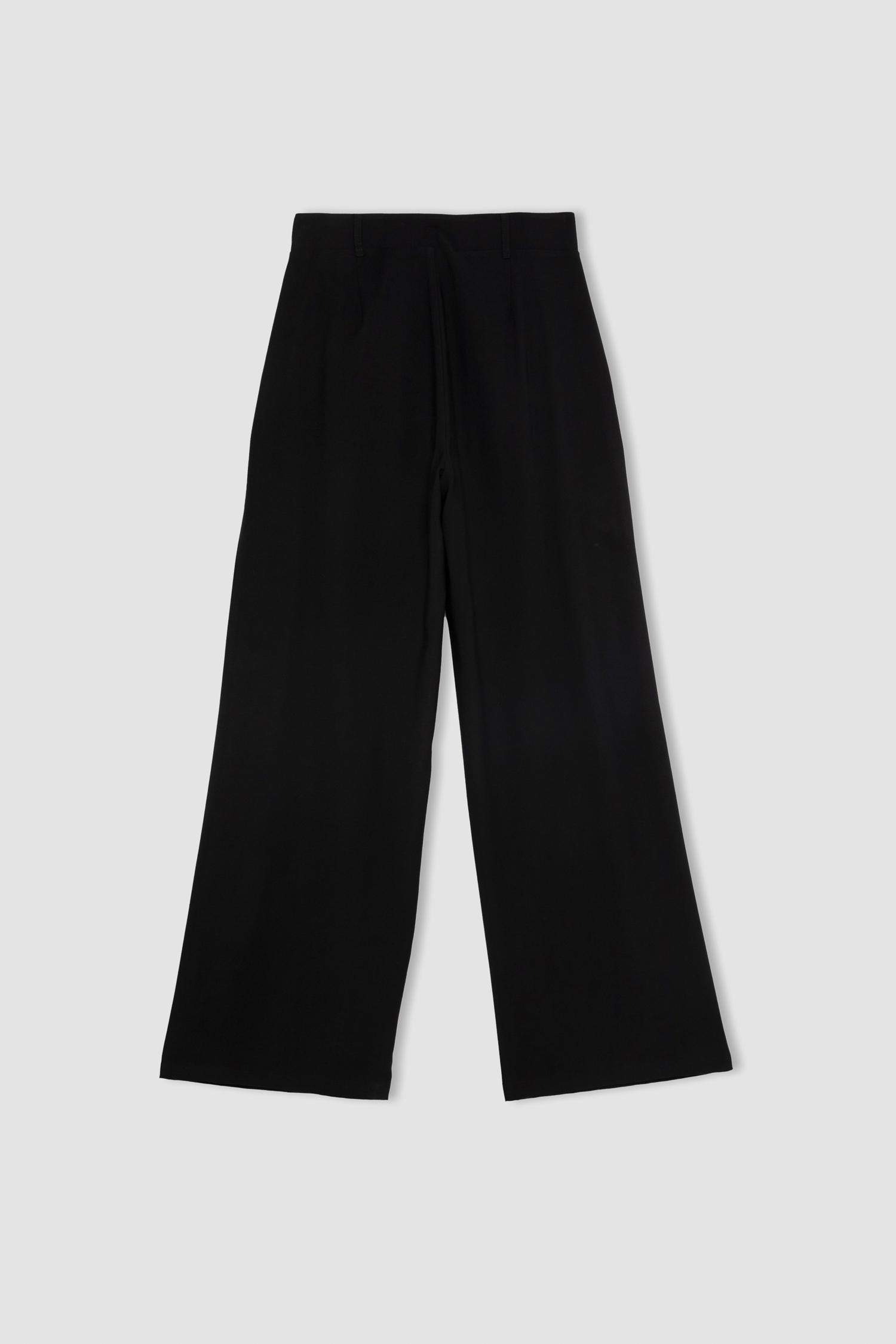Wide Leg Trousers