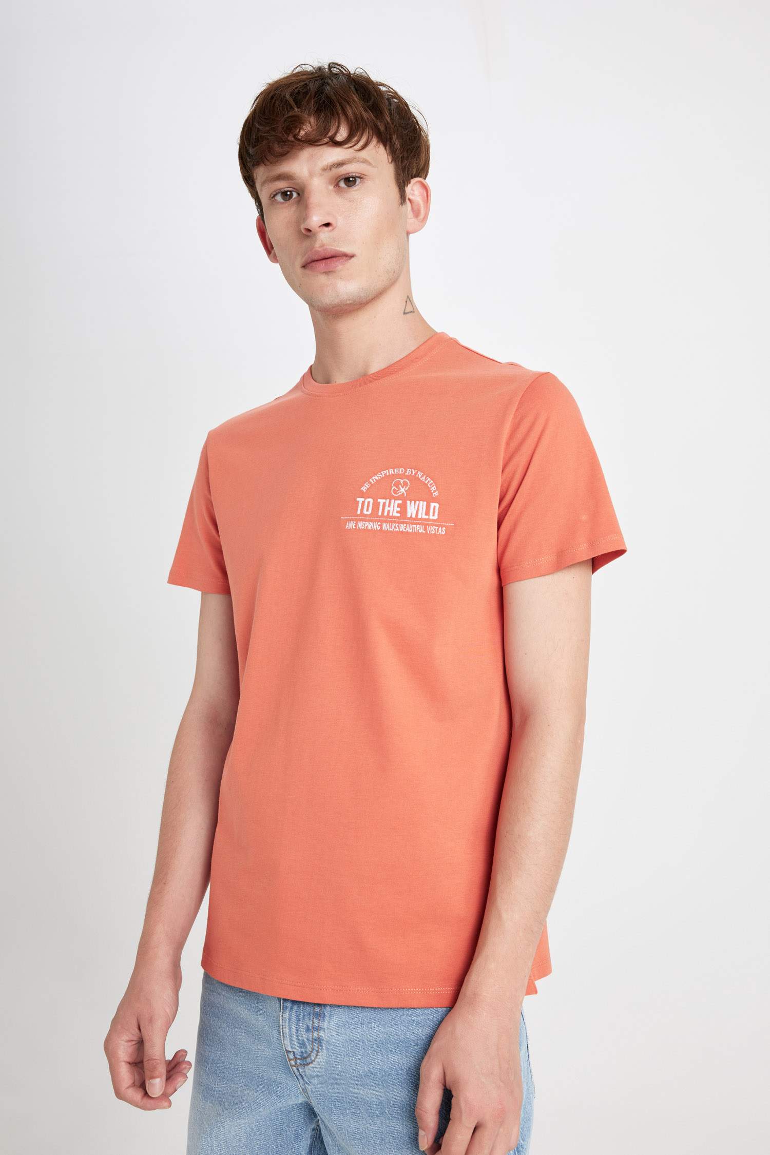 T-Shirt Slim imprimé à Manches Courtes Col Rond