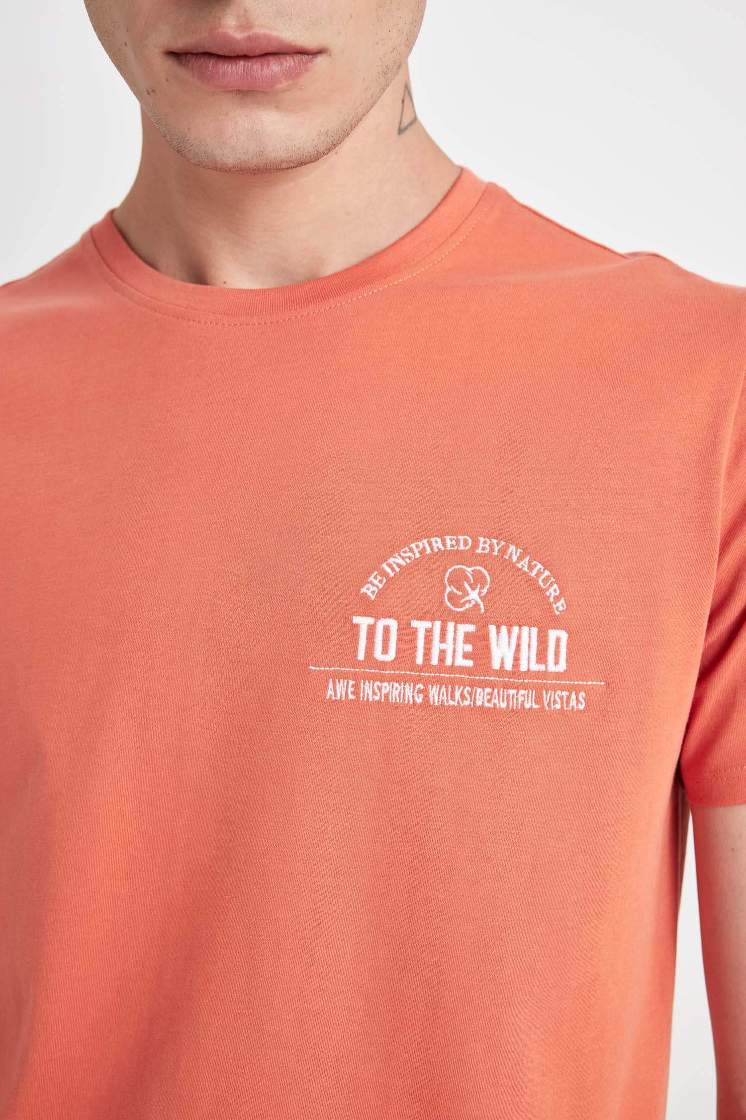 T-Shirt Slim imprimé à Manches Courtes Col Rond