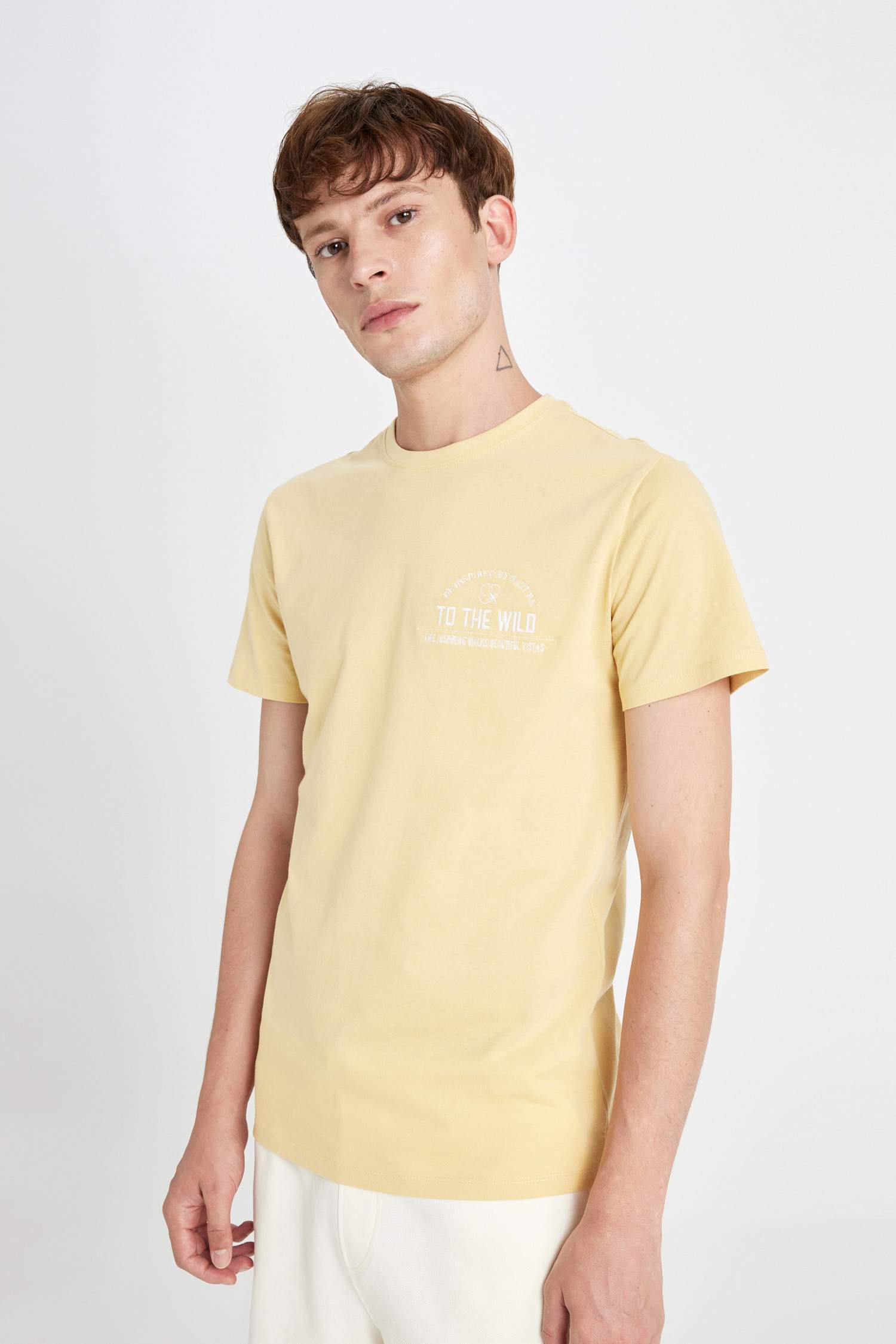 Slim Fit Crew Neck Printed Short Sleeve T-Shirt