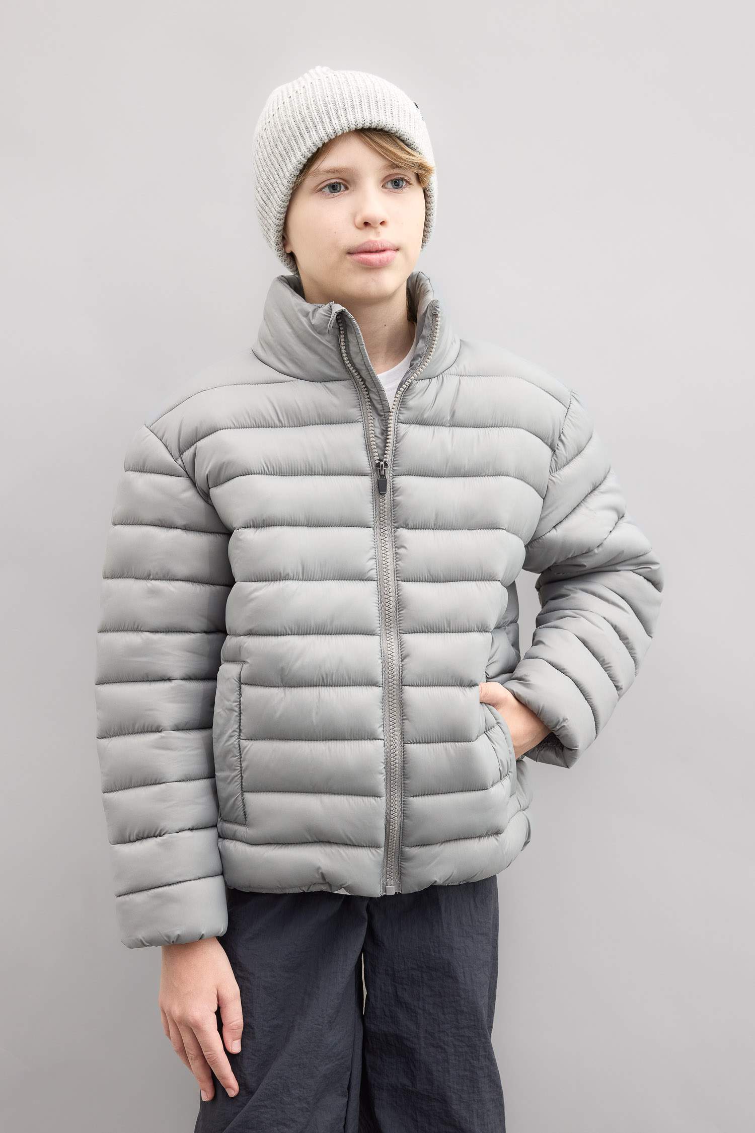 Erkek Çocuk Su Geçirmez Rüzgar Geçirmez Yarım Balıkçı Yaka Şişme Mont