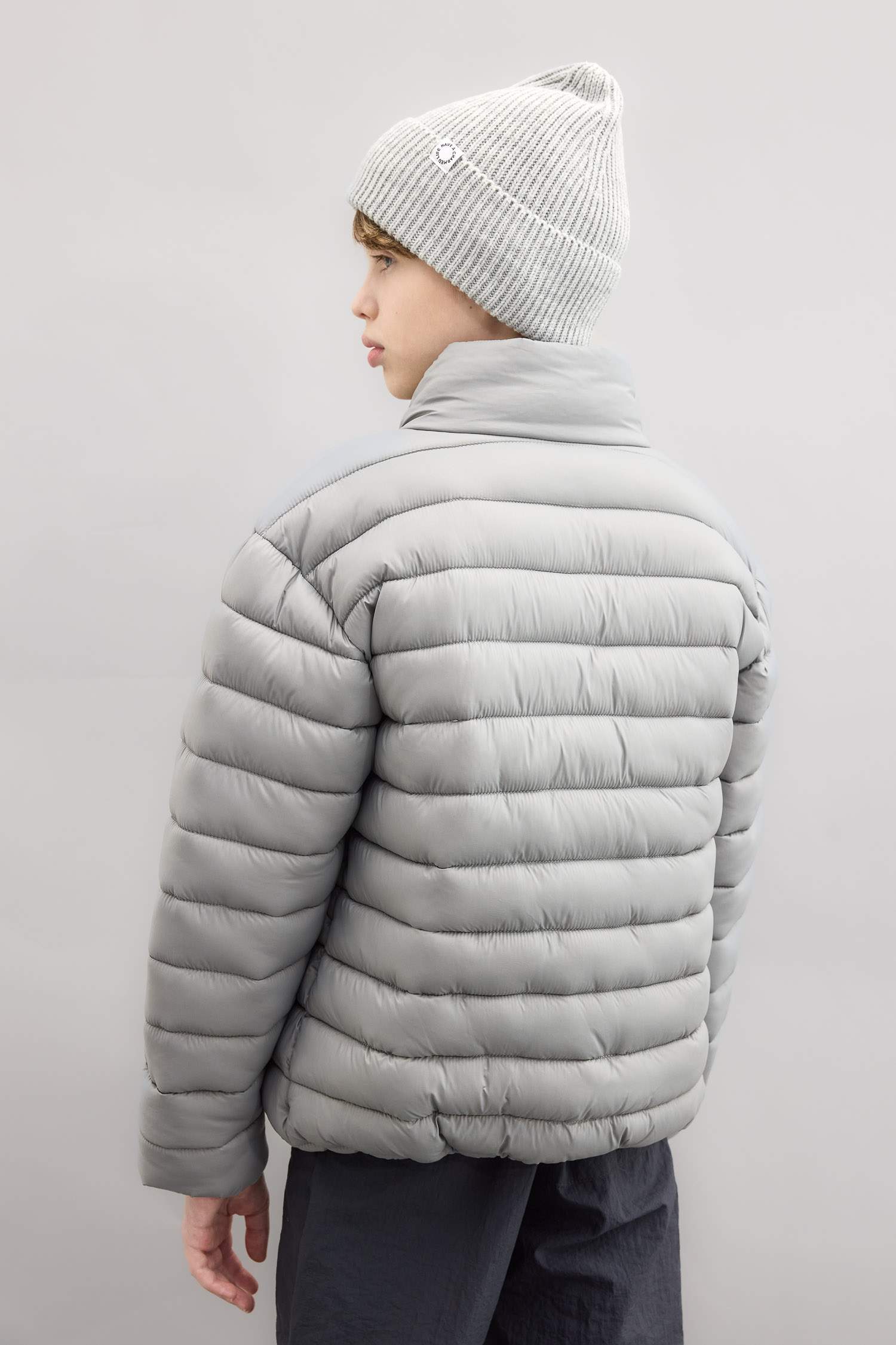 Erkek Çocuk Su Geçirmez Rüzgar Geçirmez Yarım Balıkçı Yaka Şişme Mont