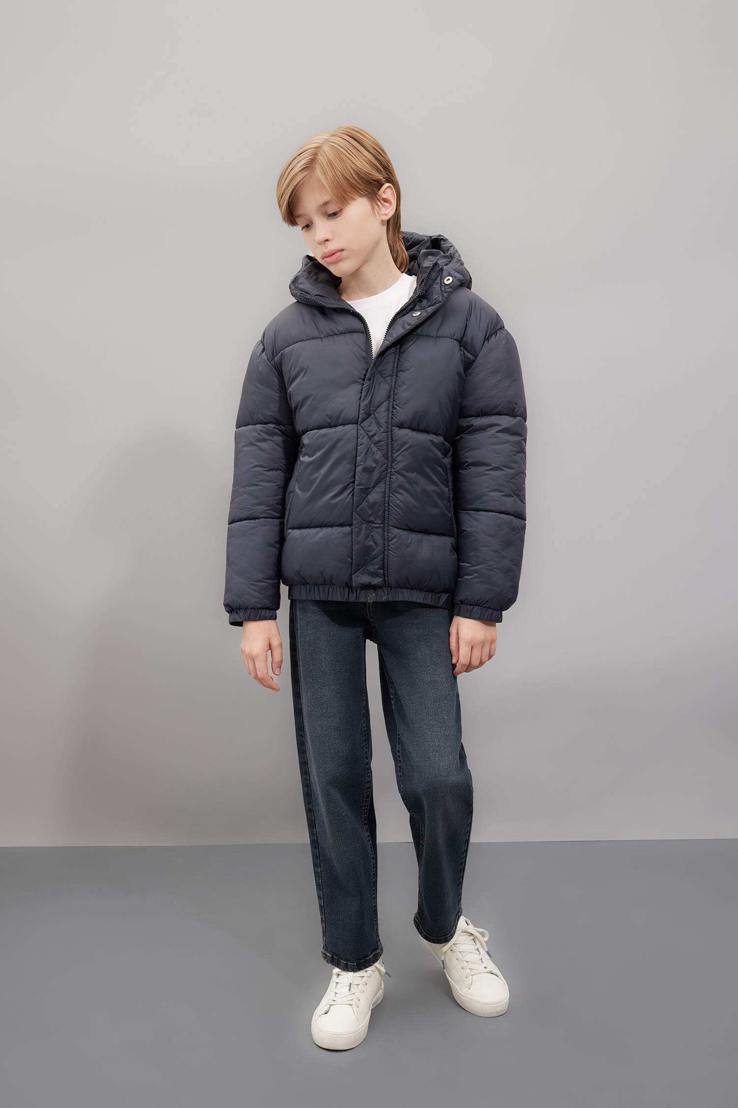 Boy Hooded Zippered Pocketed Waterproof Jacket