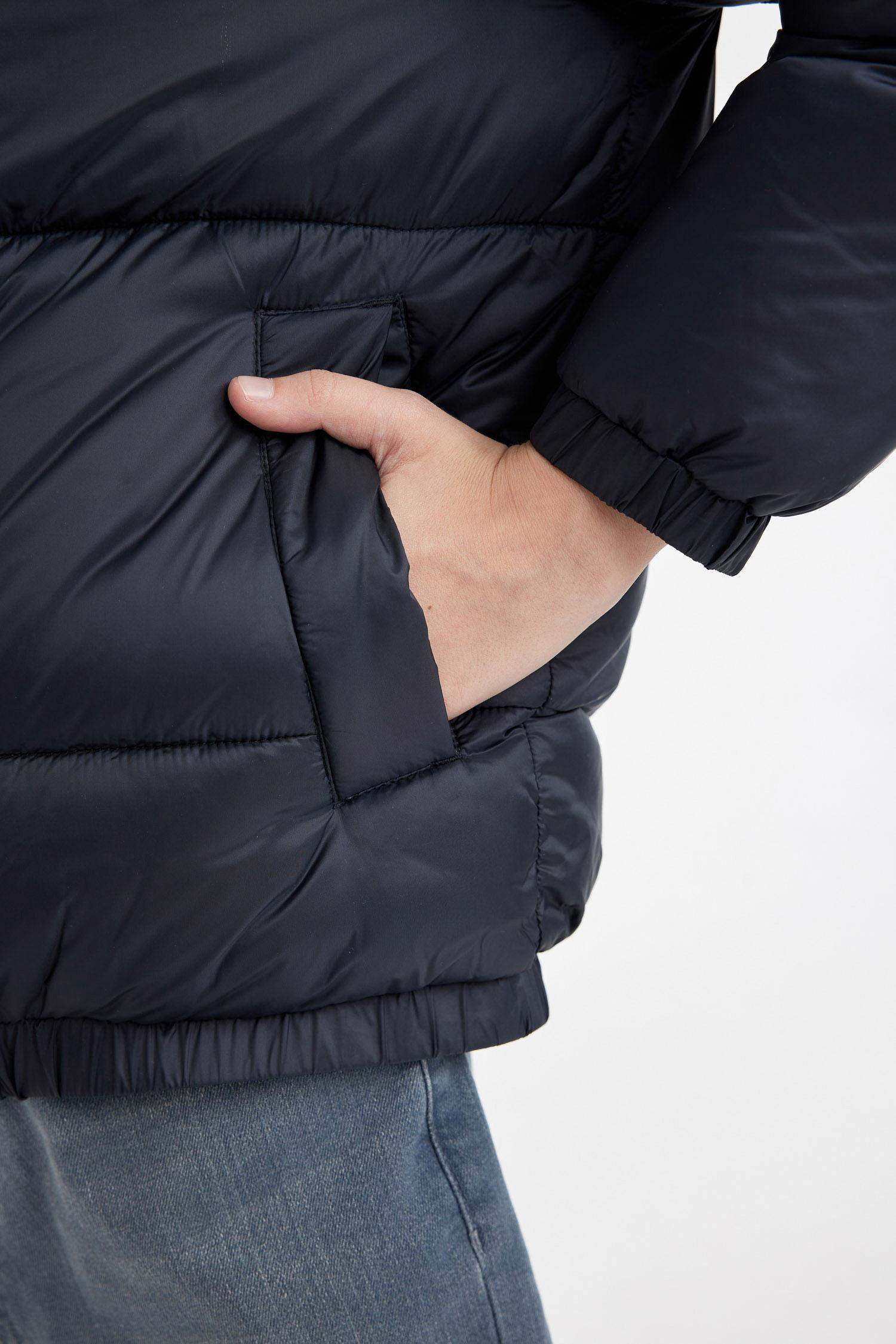 Boy Hooded Zippered Pocketed Waterproof Jacket