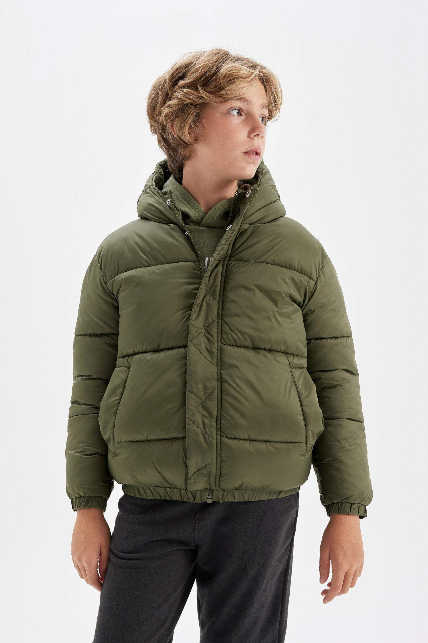 قمصلة نفخ ولادي مقاوم للماء بغطاء للرأس بجيب وسحاب