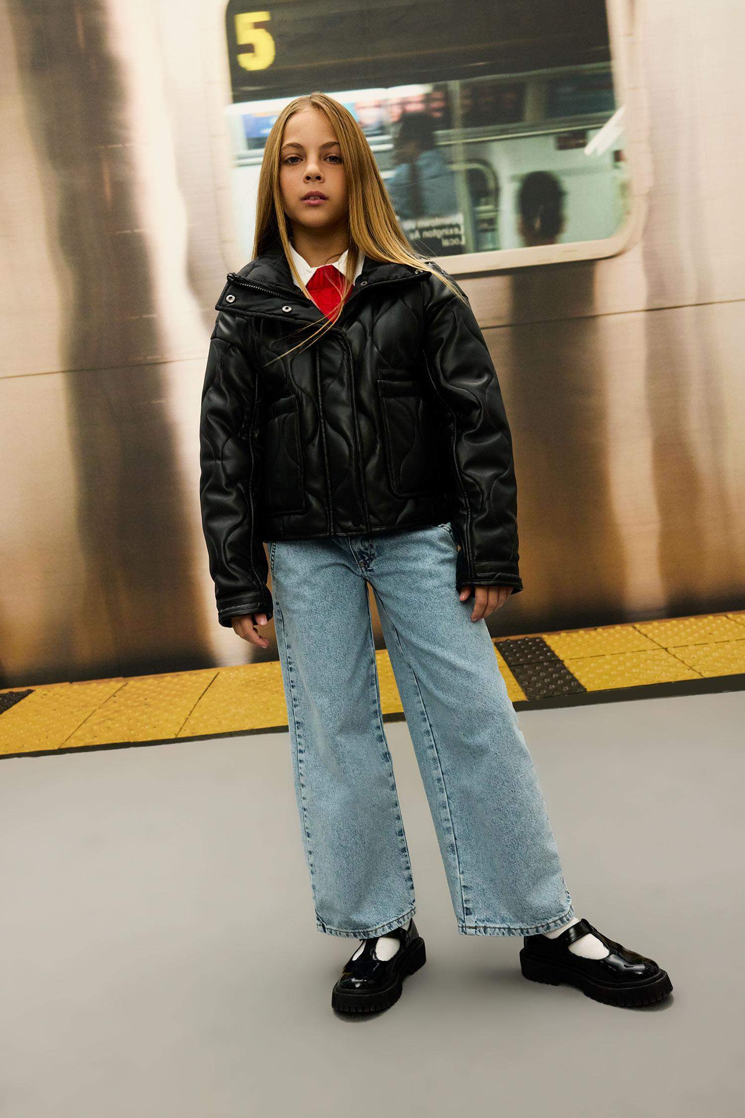 جاكيت بامب بناتي وتر بروف