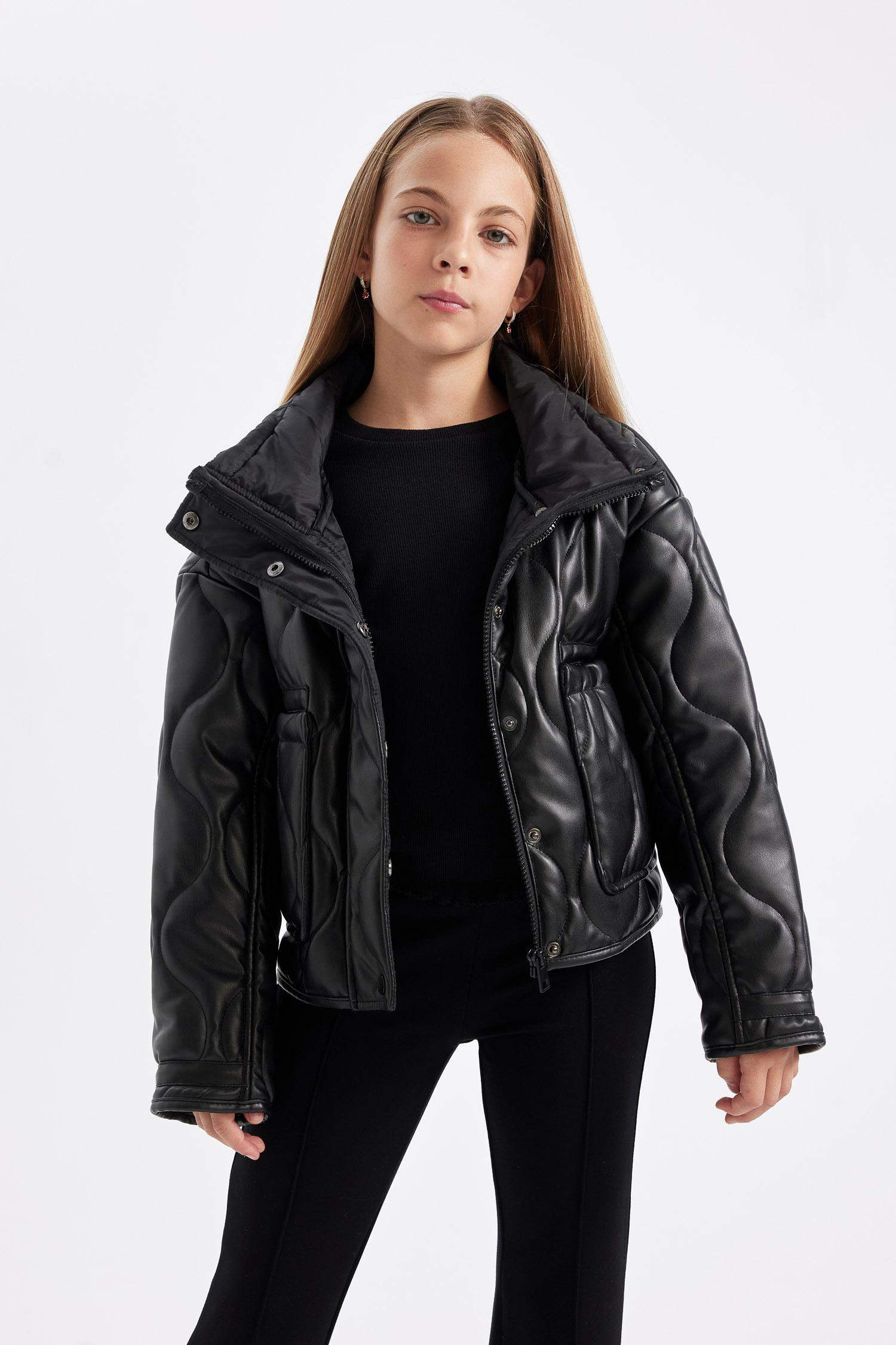 جاكيت بامب بناتي وتر بروف