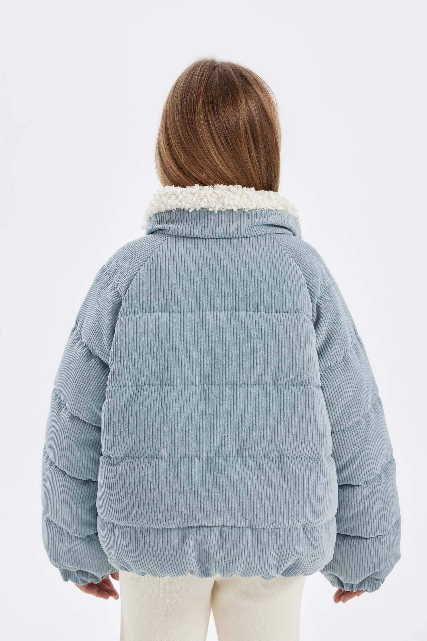 جاكيت دودون بناتي برقبة من الفرو للبنات