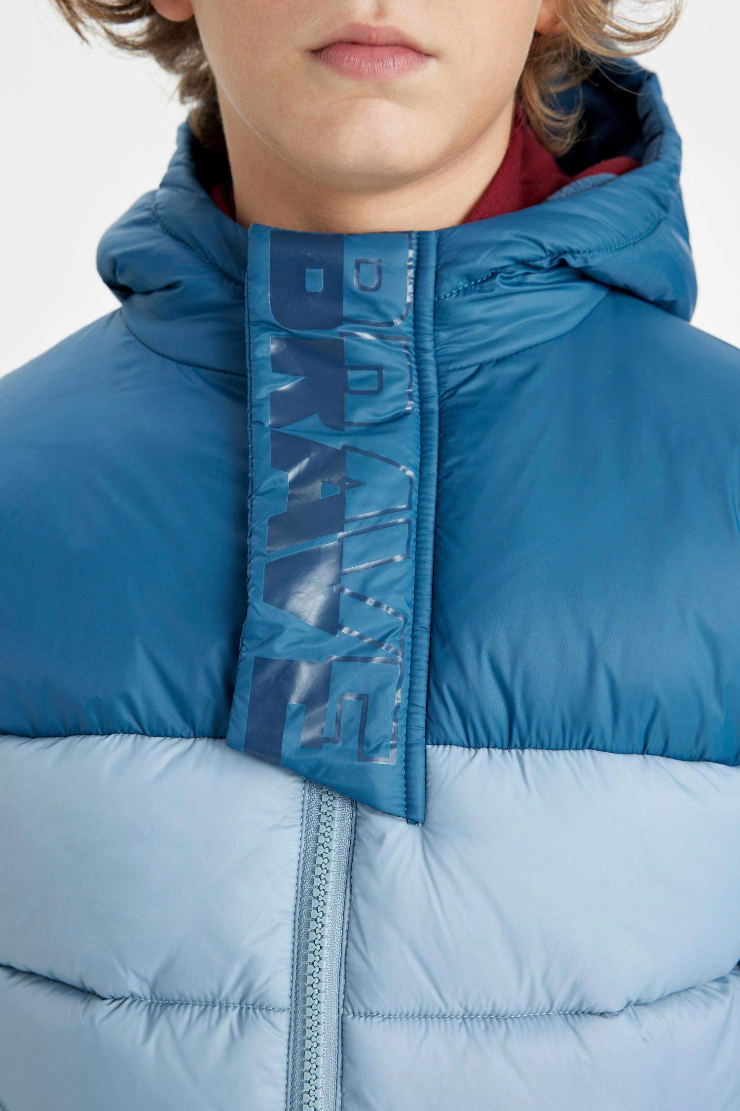 Erkek Çocuk Su Geçirmez Kapüşonlu Fermuarlı Cepli Polar Astarlı Şişme Mont