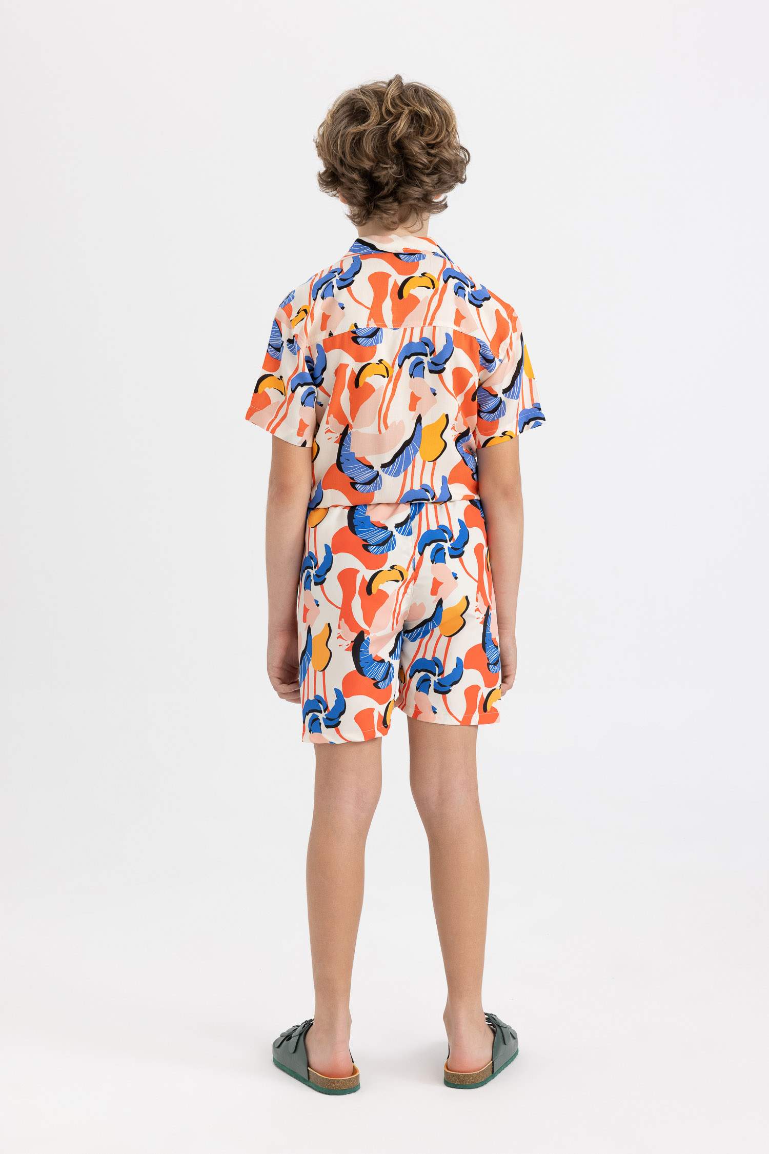 شورت بحر اولادي ملون منقوش