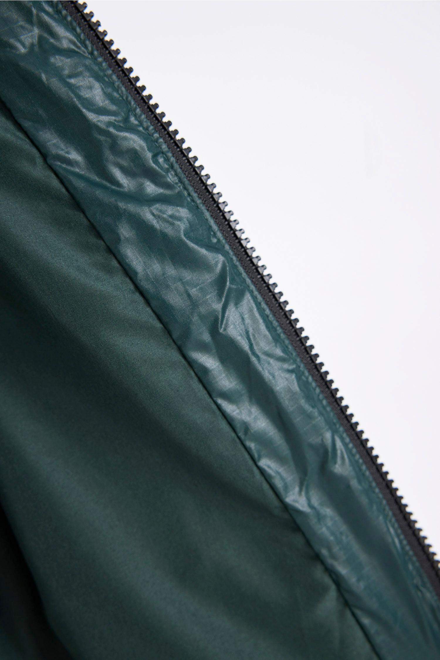 قمصلة نفخ ولادي مقاوم للماء بغطاء للرأس بجيب وسحاب