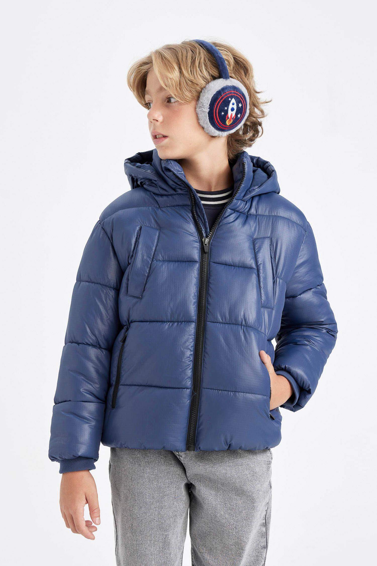 Boy Waterproof Hooded Zippered Pocketed Puffer Jacket