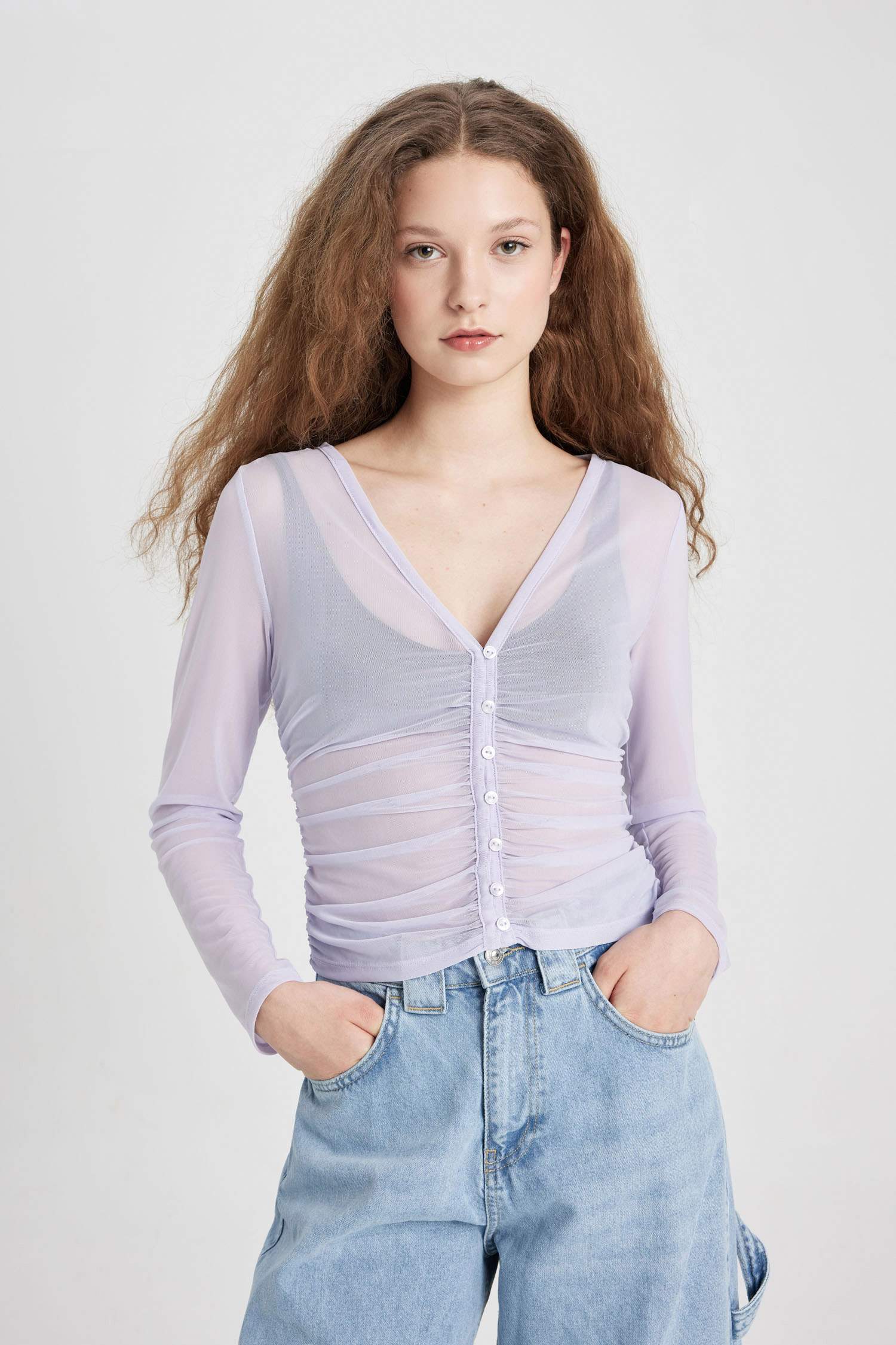 Slim Fit V-Neck Long Sleeve Blouse