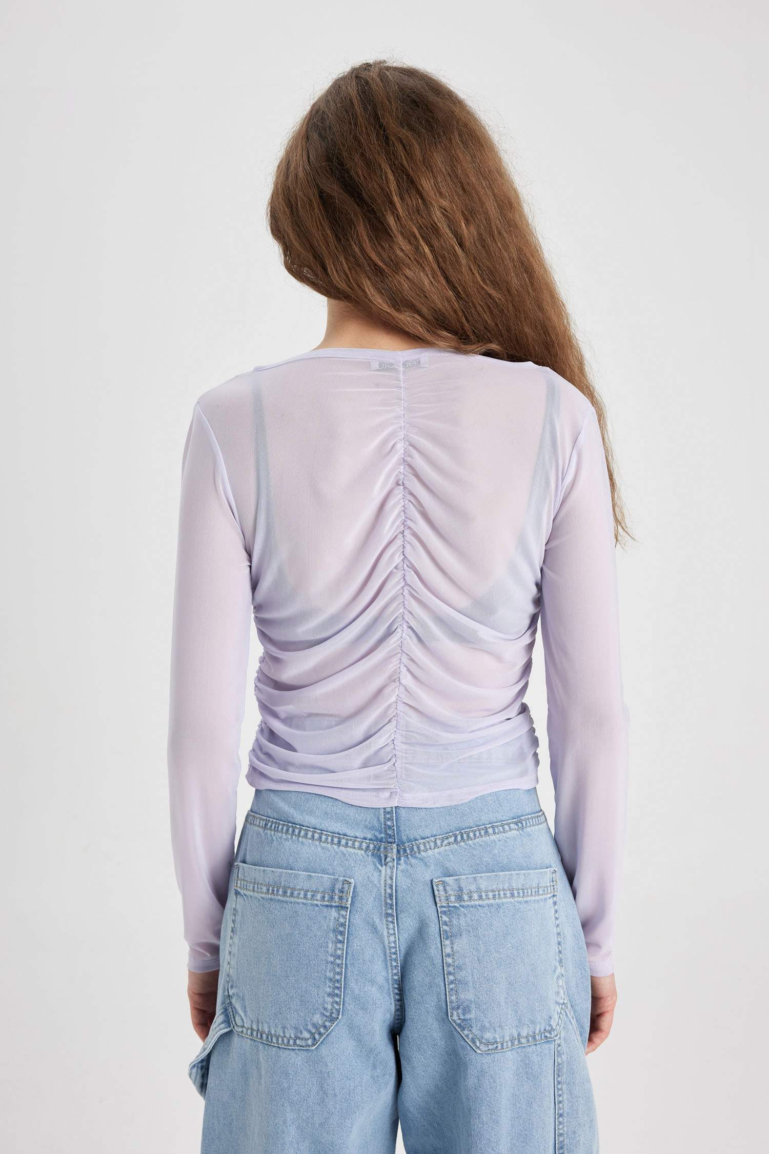 Slim Fit V-Neck Long Sleeve Blouse